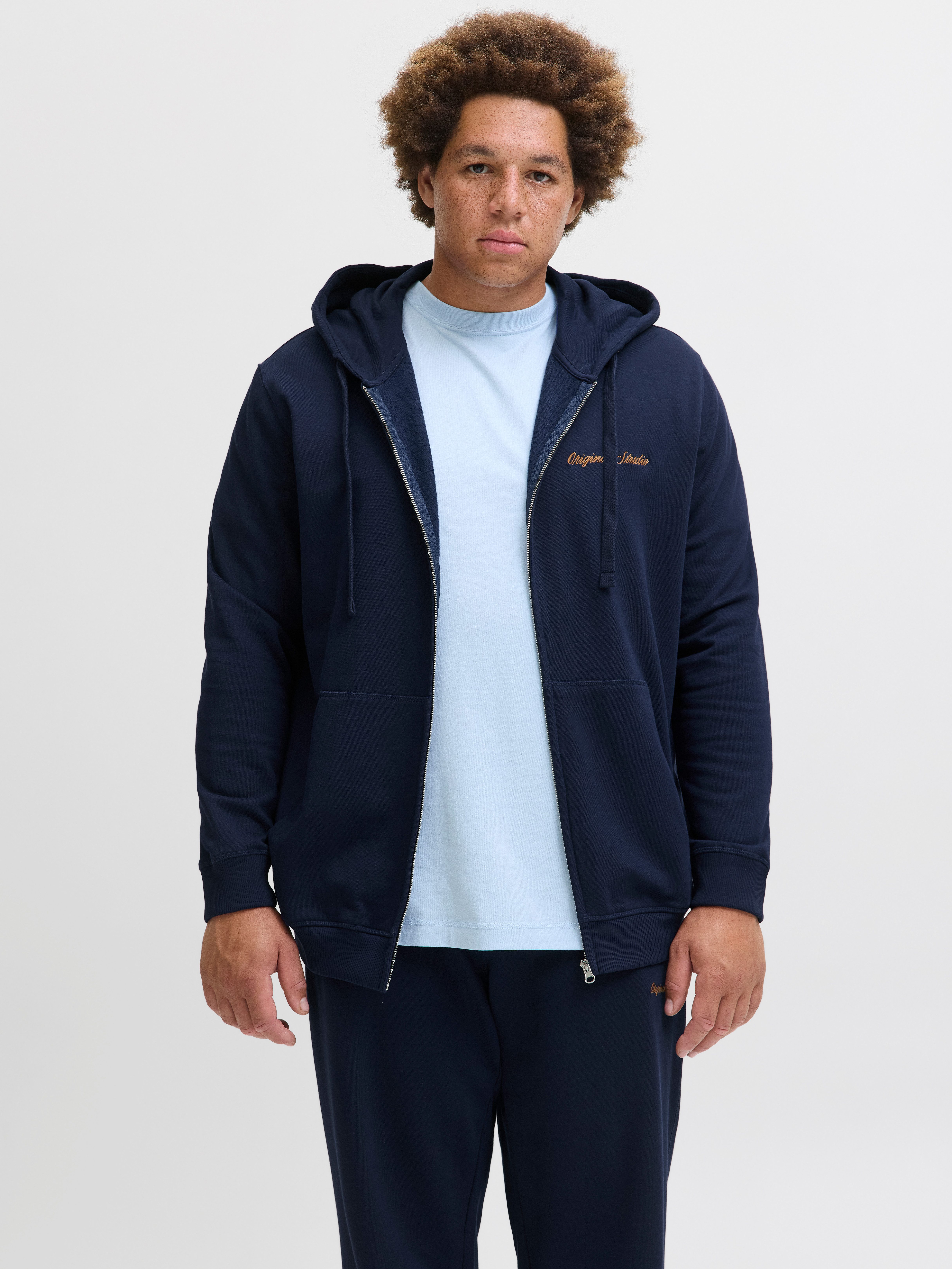 Jack & Jones PlusSize Kapuzensweatshirt JORNORREBRO EMB SWEAT ZIP HOOD PLS günstig online kaufen