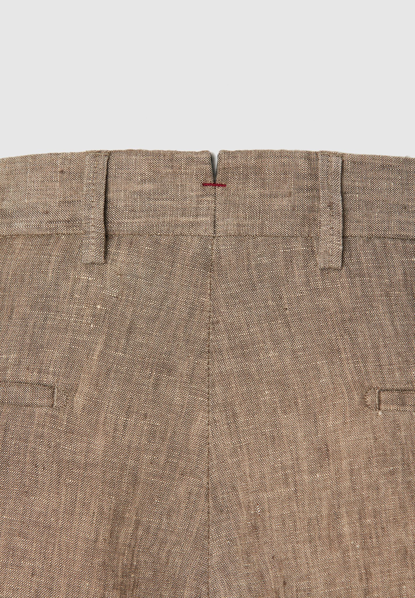 Hiltl Leinenhose Parma I Leinenhose Herren Regular Fit 100 Prozent Leinen, hellbraun, 2 Premium Leinen Chino aus 100% Leinen, atmungsaktive Sommerhose