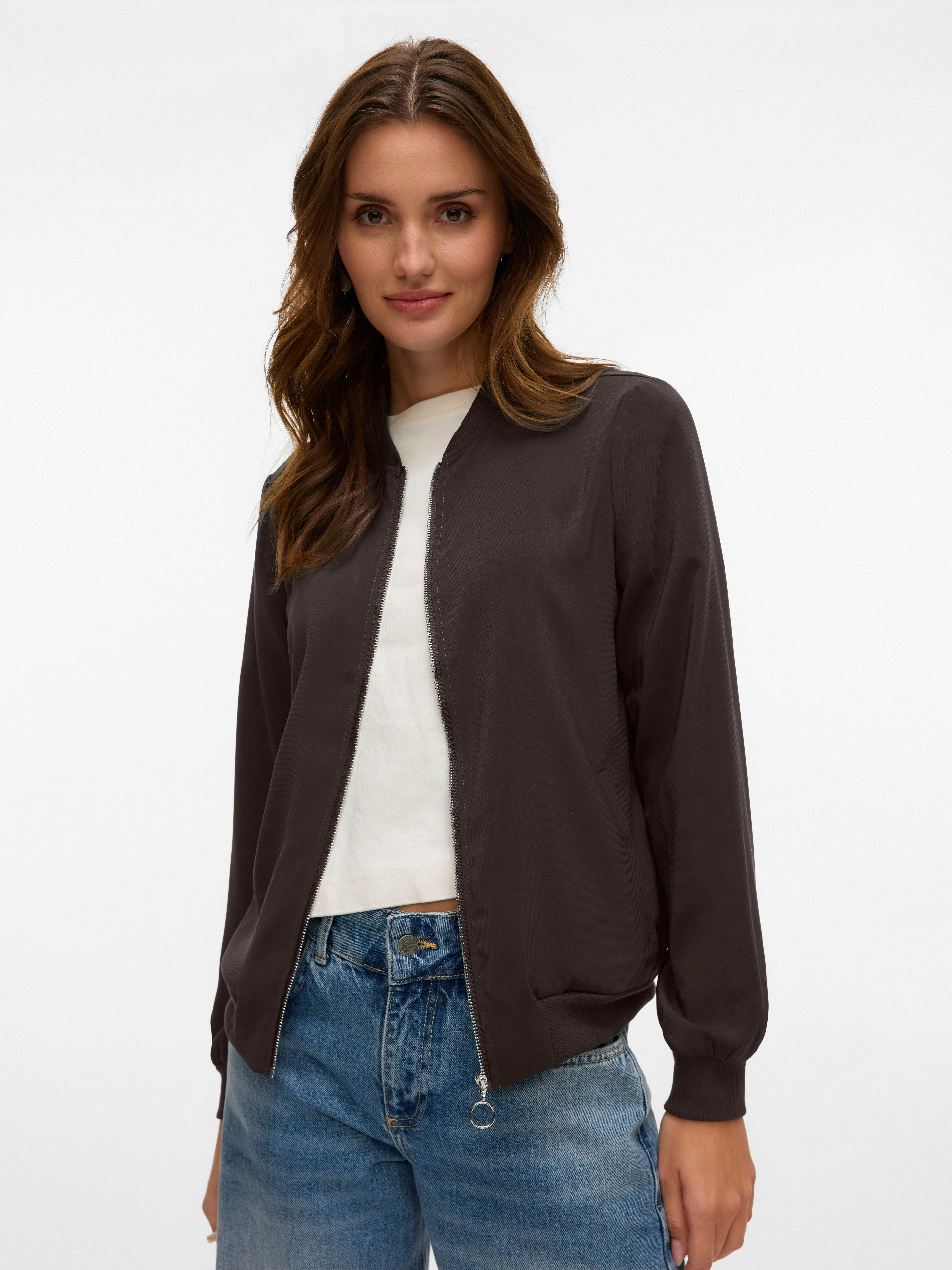 Vero Moda Bomberjacke VMCOCO L/S BOMBER NOOS in modisch kurzer Form