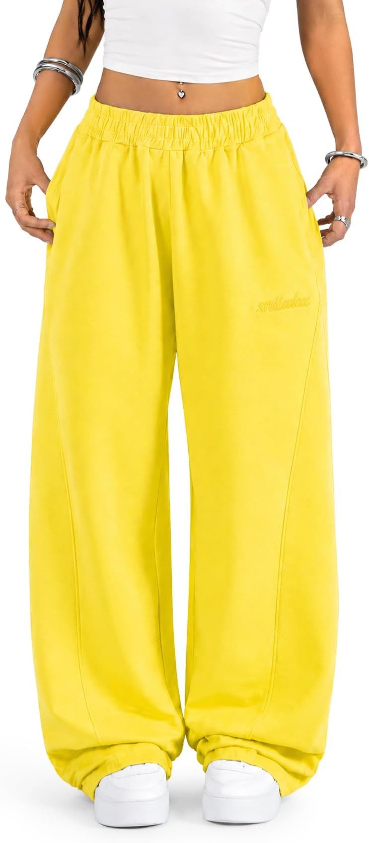 Smilodox Jogginghose Ylena, Sweatpants Damen, Loose Fit, Wide Leg mit Tunnelzug, Sport Elastischer Bund, Kordelzug, weites Bein, Logo, Gym & Homewear