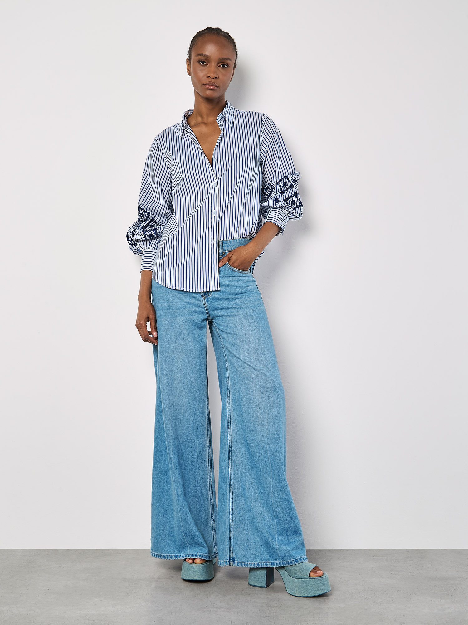 Apricot Hemdbluse Besticktes Streifenhemd mit Ballonärmeln günstig online kaufen