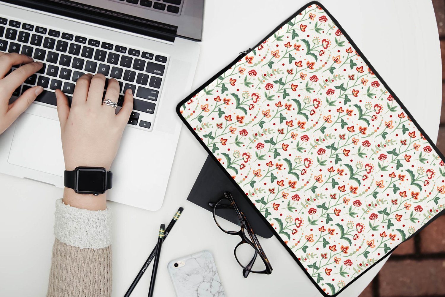 MuchoWow Laptop-Hülle Sommer - Blumen - Muster 13.3 Zoll, Laptopsleeve, weiches Innenfutter zum Schutz Kratzern, Laptoptasche