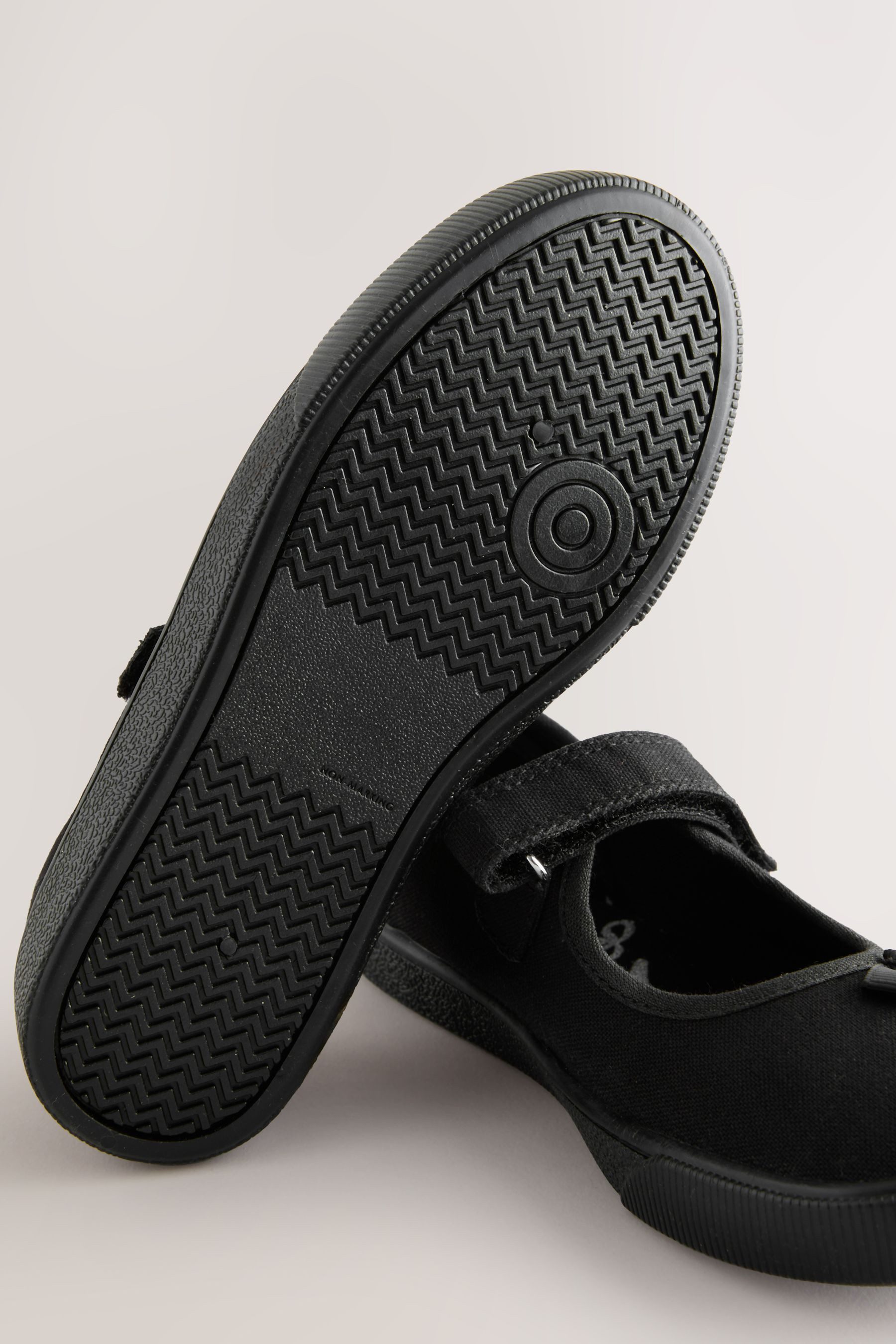 Next Stoffschuhe für die Schule mit Schleife Sneaker – Bild 2 von 5