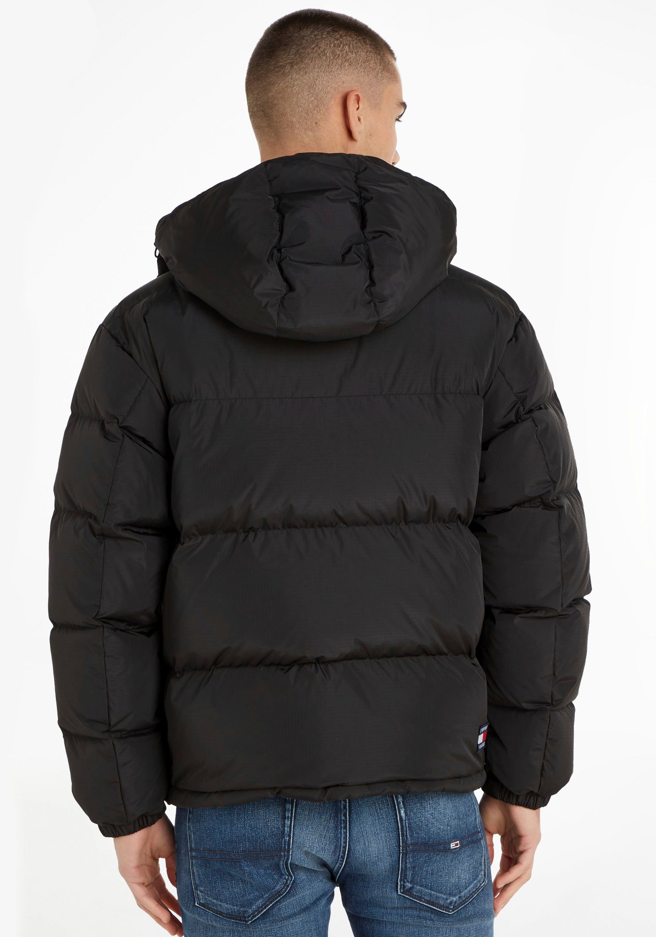 Markenlabel PUFFER ALASKA Black TJM Jeans Tommy mit Steppjacke