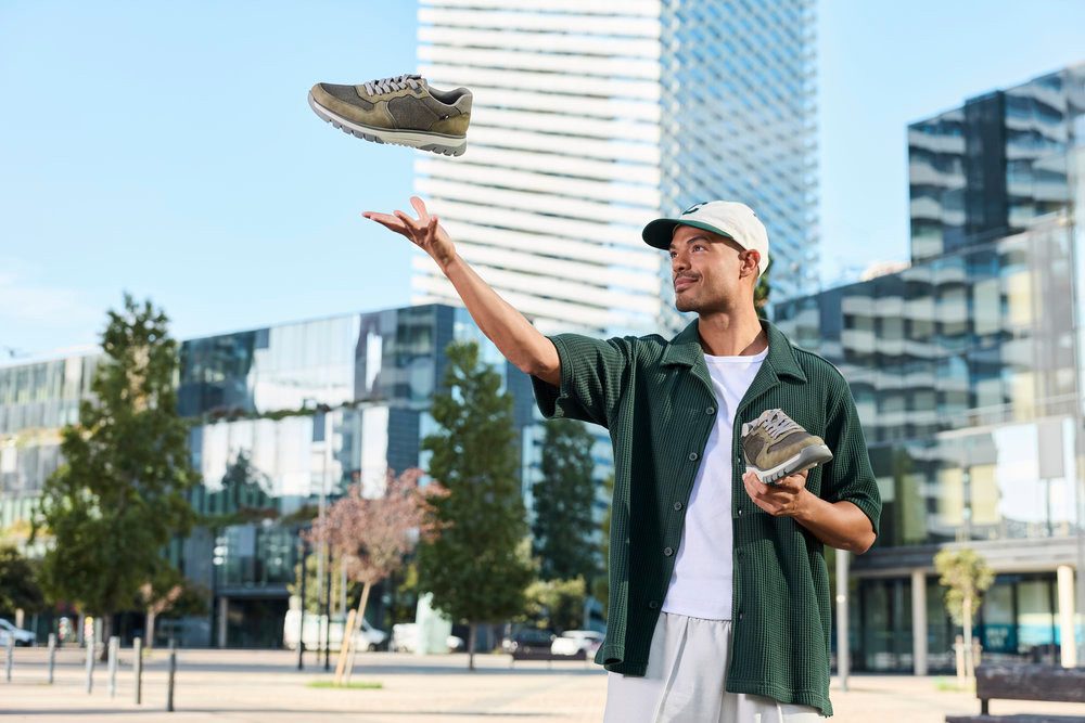 Rieker Sneaker Schnürschuh, Halbschuh, Freizeitsneaker mit Profilsohle