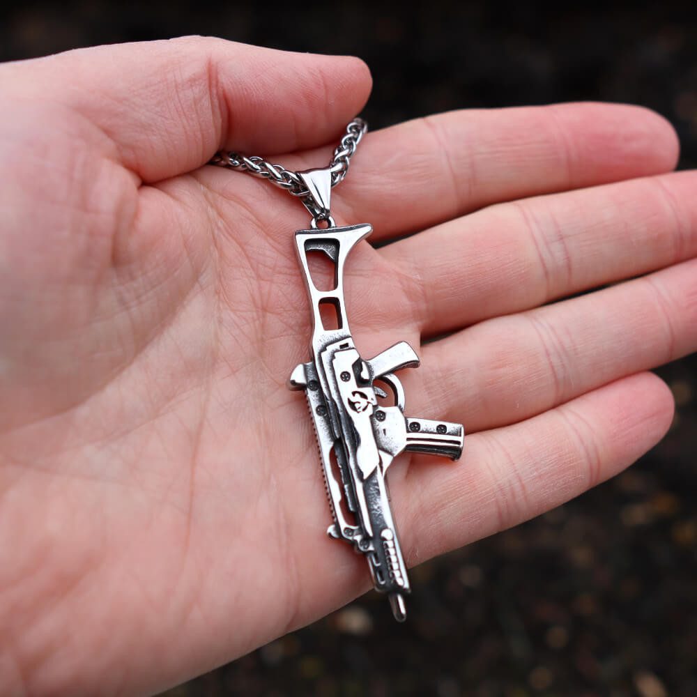 DALMARO Kette mit Anhänger Lederkette Edelstahlkette 316L MASCHINENPISTOLE, Herren Halskette Biker / Wikinger Kette - Schmuckbox