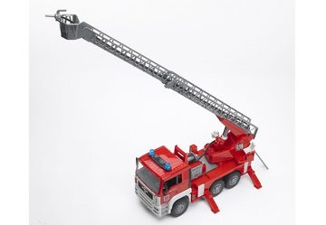 Bruder® Spielzeug-Feuerwehr MAN Feuerwehrauto mit Drehleiter und Wasserpumpe, mit Licht & Sound