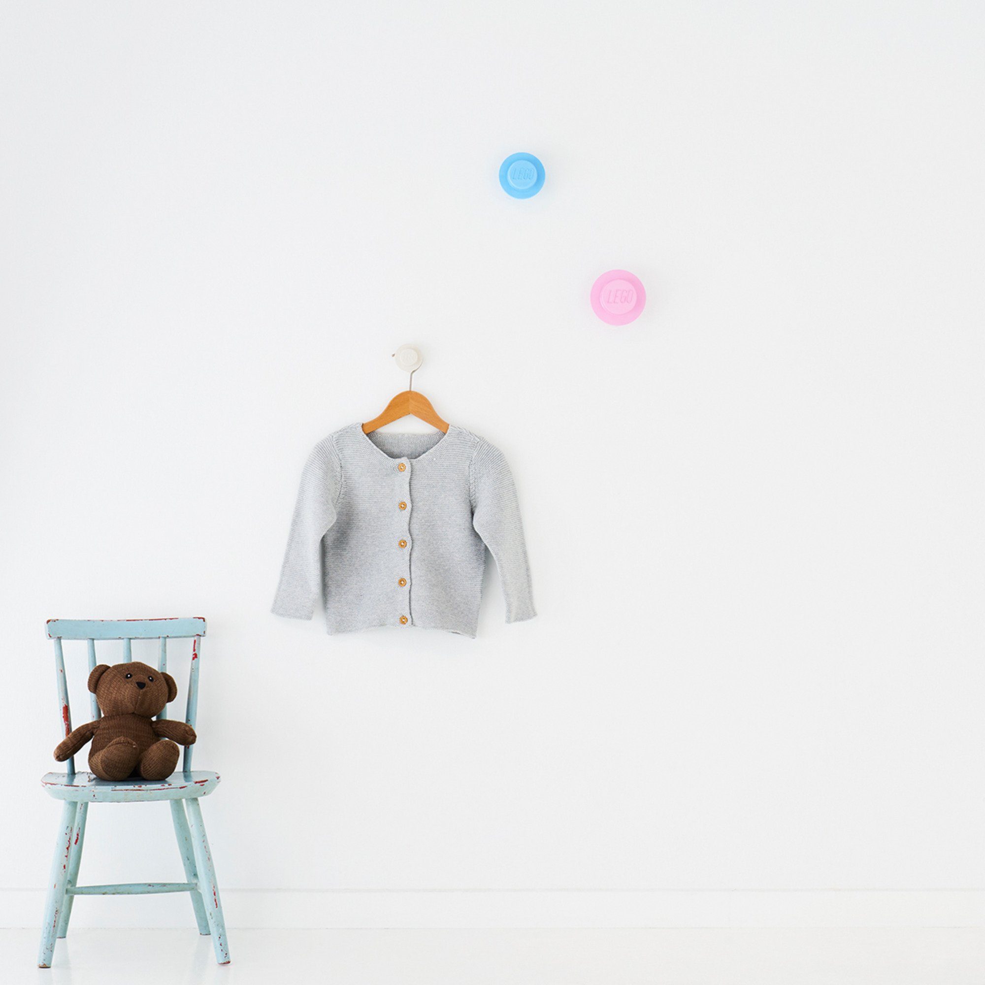 Room Copenhagen Kleiderhaken Room Copenhagen LEGO Wandhalterung, (Weiß, Blau