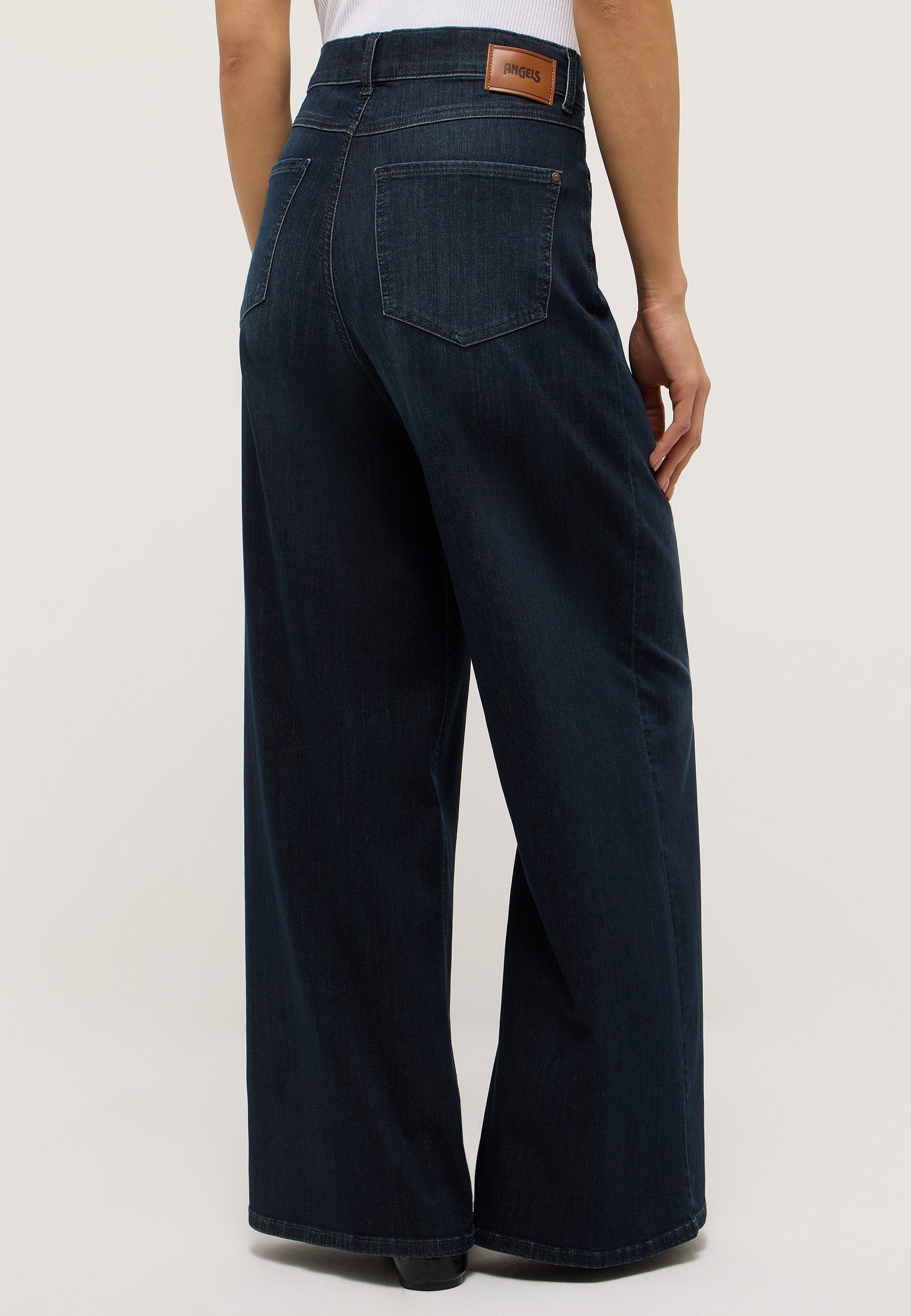 ANGELS 5-Pocket-Jeans LIVA mit weitem Bein