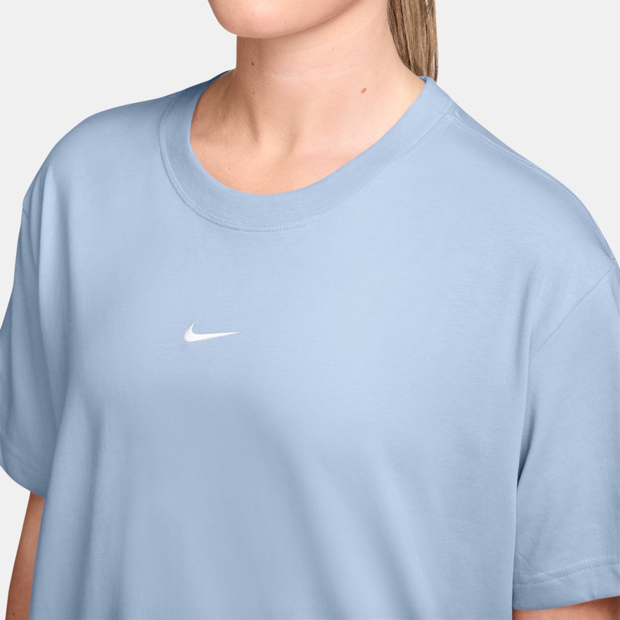 Nike Sportswear T-Shirt W NSW CLASSIC SS TEE Kurzarm, mit Rundhalsausschnitt, aus Baumwoll-Jersey, normale Länge