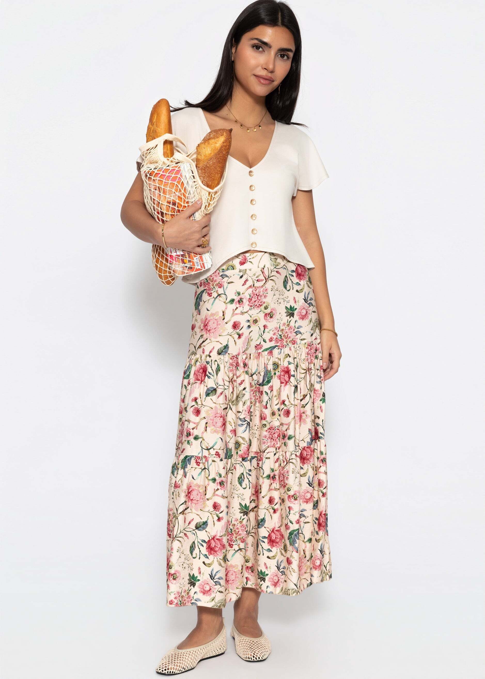 SASSYCLASSY Maxirock Maxi Rock mit Blümchendruck für Damen Fließender Rock mit angesetzten Stufen im luftigen Fall Beige