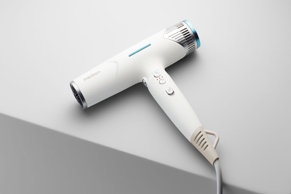 Medion® Ionic-Haartrockner HD2 (MD19984), 1500 W, Selbstreinigungsfunktion, je 3 Temperatur- und Luftstromstufen