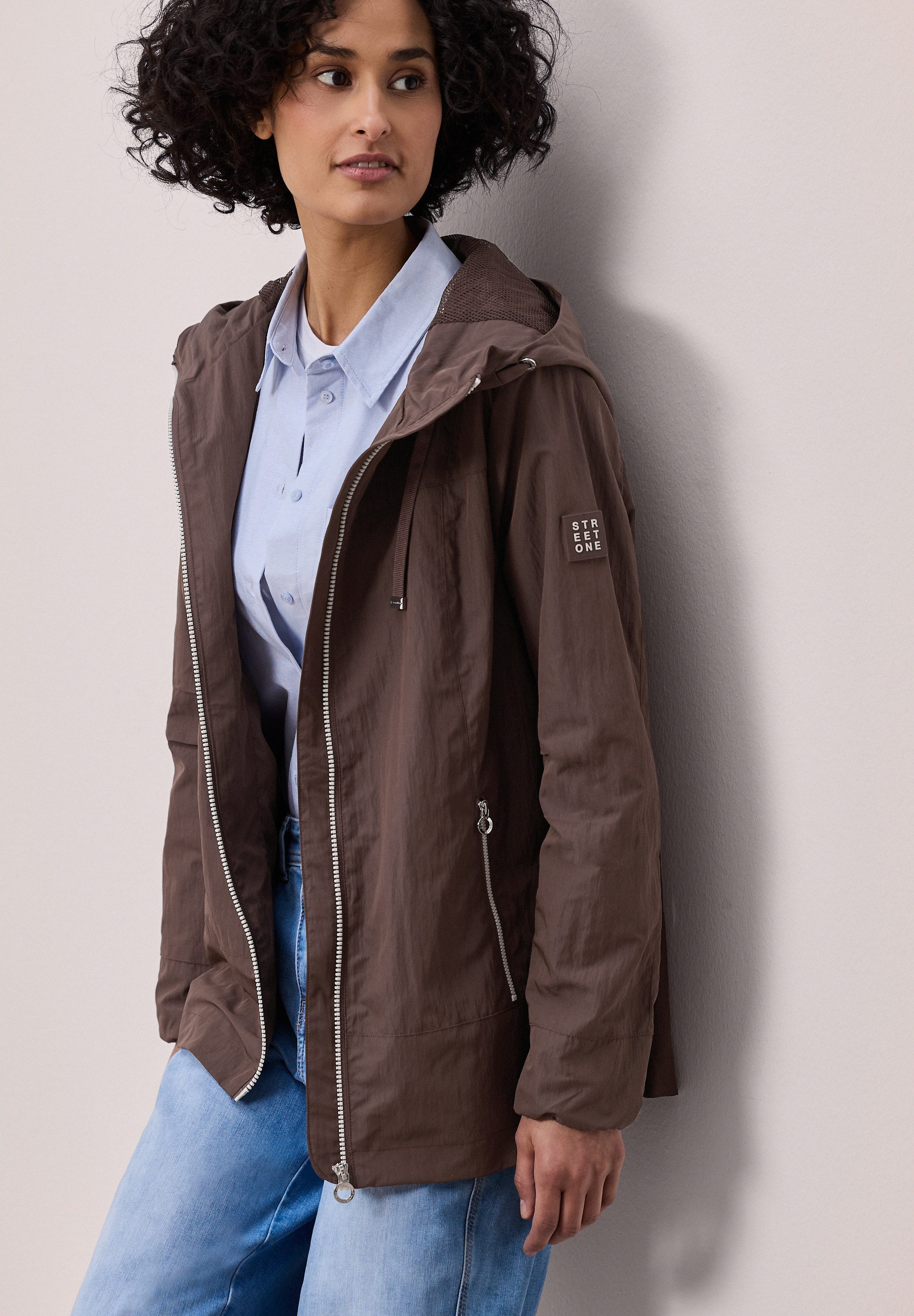 STREET ONE Windbreaker mit Kapuze mit Tunnelzugband