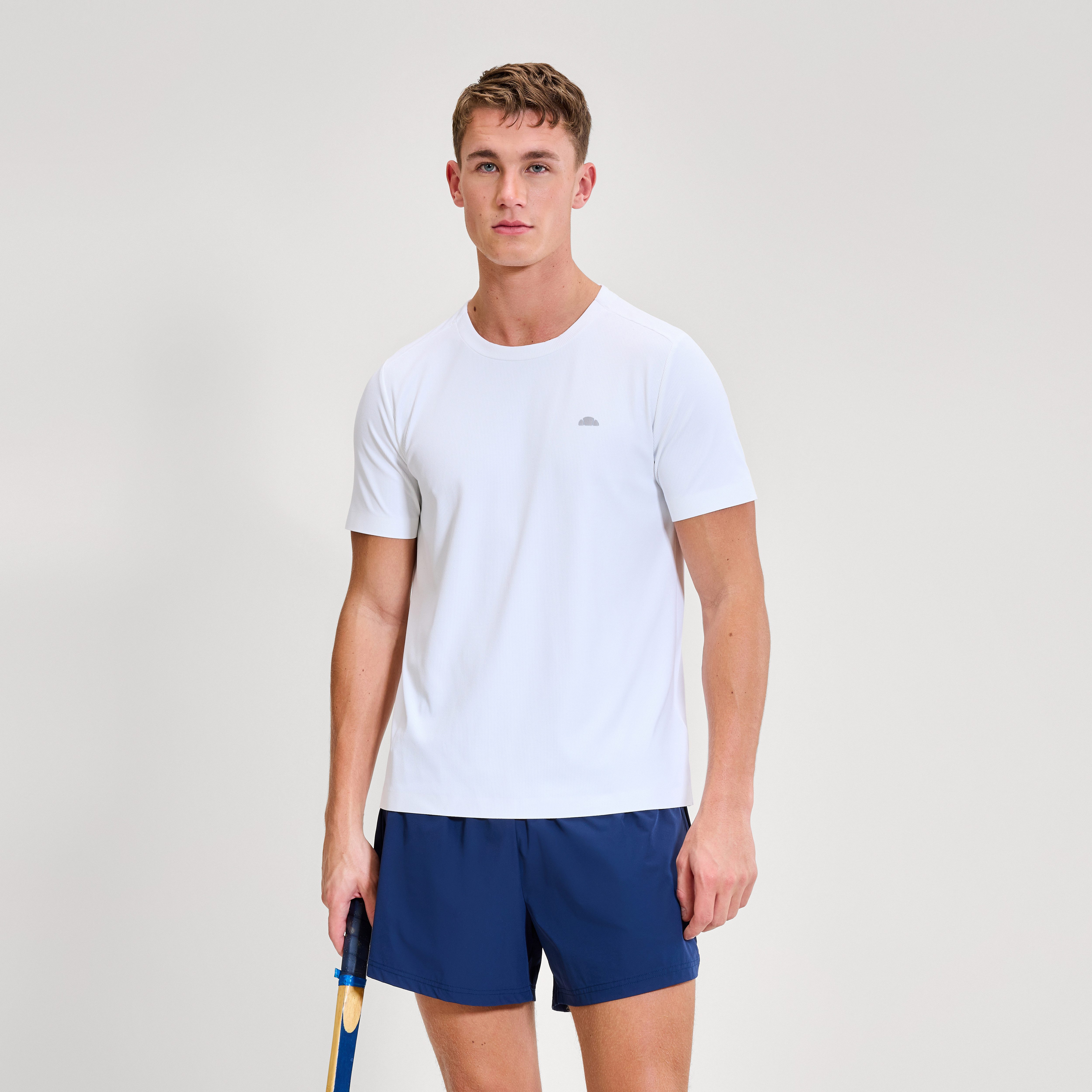 Ellesse Funktionsshirt TELLER TEE mit Rundhalsausschnitt, aus Polyamid und Elasthan, Kurzarm