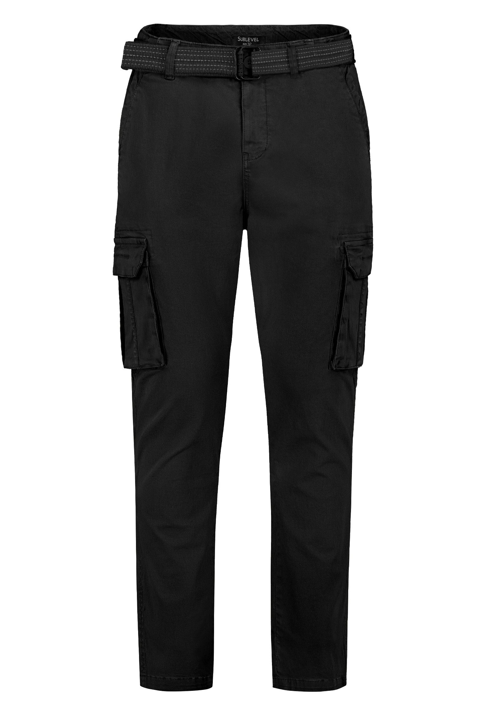 Cargohose mit Gürtel und Seitentaschen