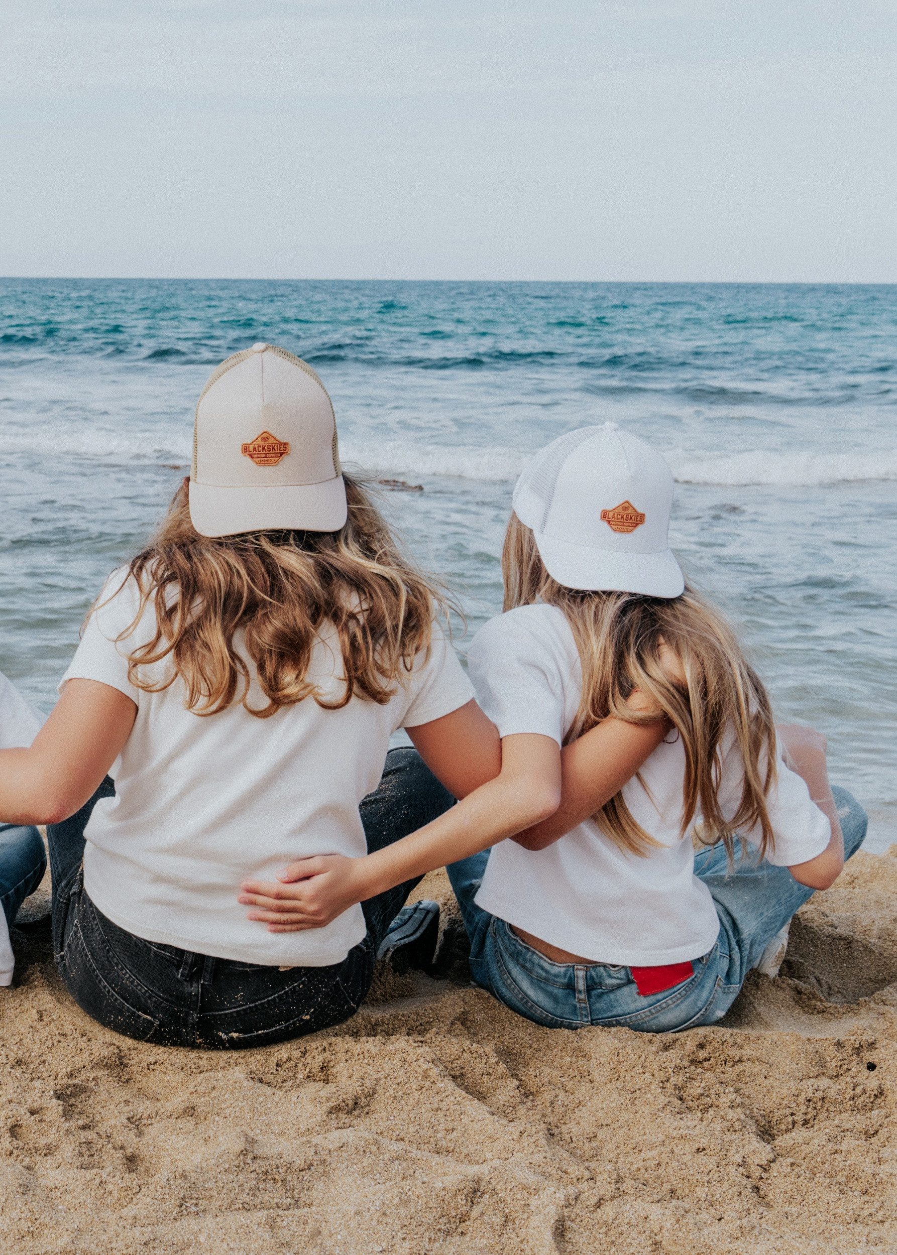 Blackskies Baseball Cap Essentials Trucker Cap 2er Set Eltern-Kind - Weiß-Braun