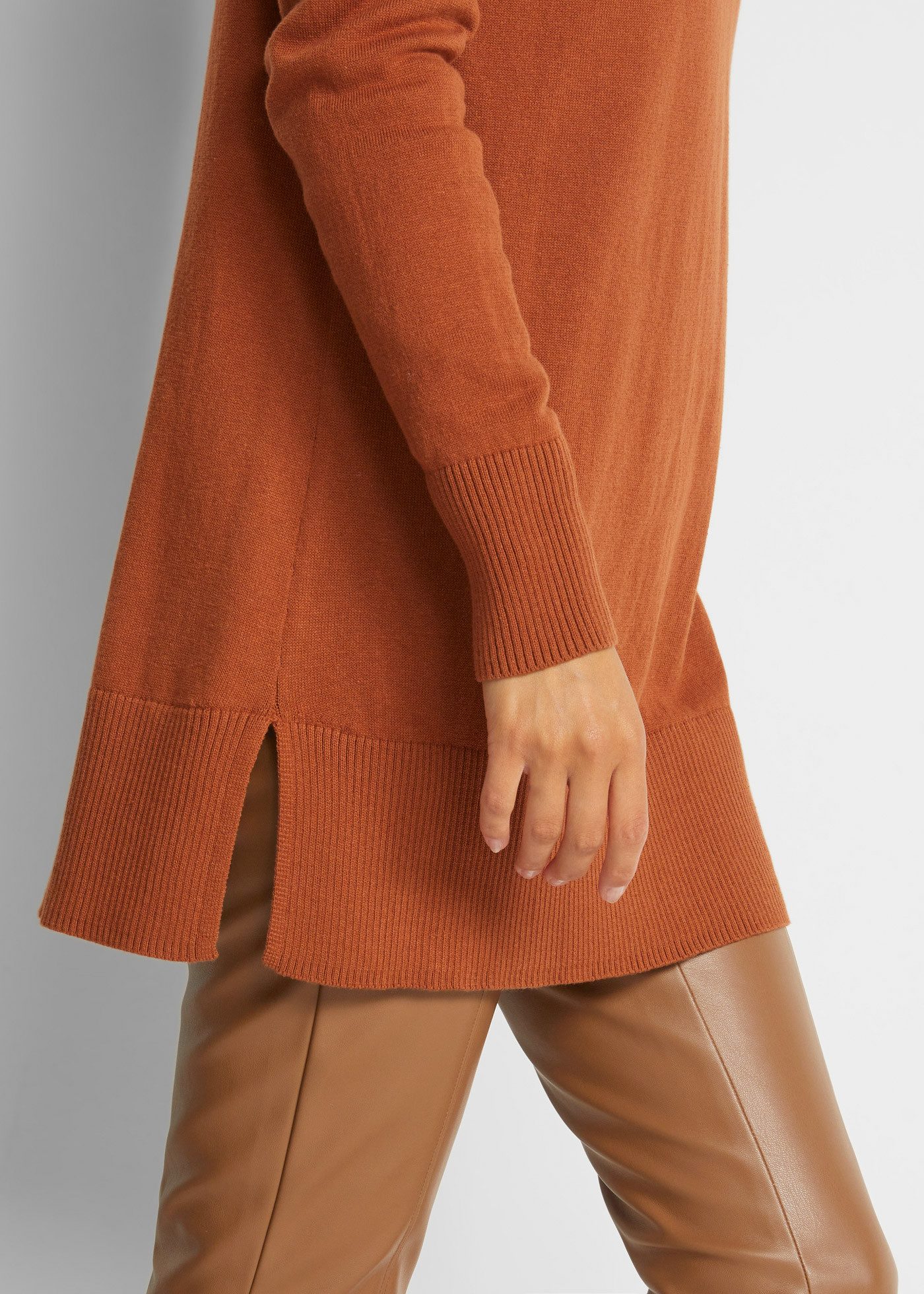 bonprix Longpullover Feinstrick-Baumwollmischung, mit V-Ausschnitt, mit Seitenschlitzen