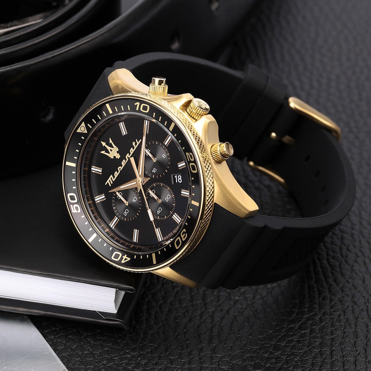 MASERATI Chronograph Maserati Herren schwarz Uhr Made-In groß (ca. rund, Silikonarmband, 44mm) Italy Herrenuhr Chronograph