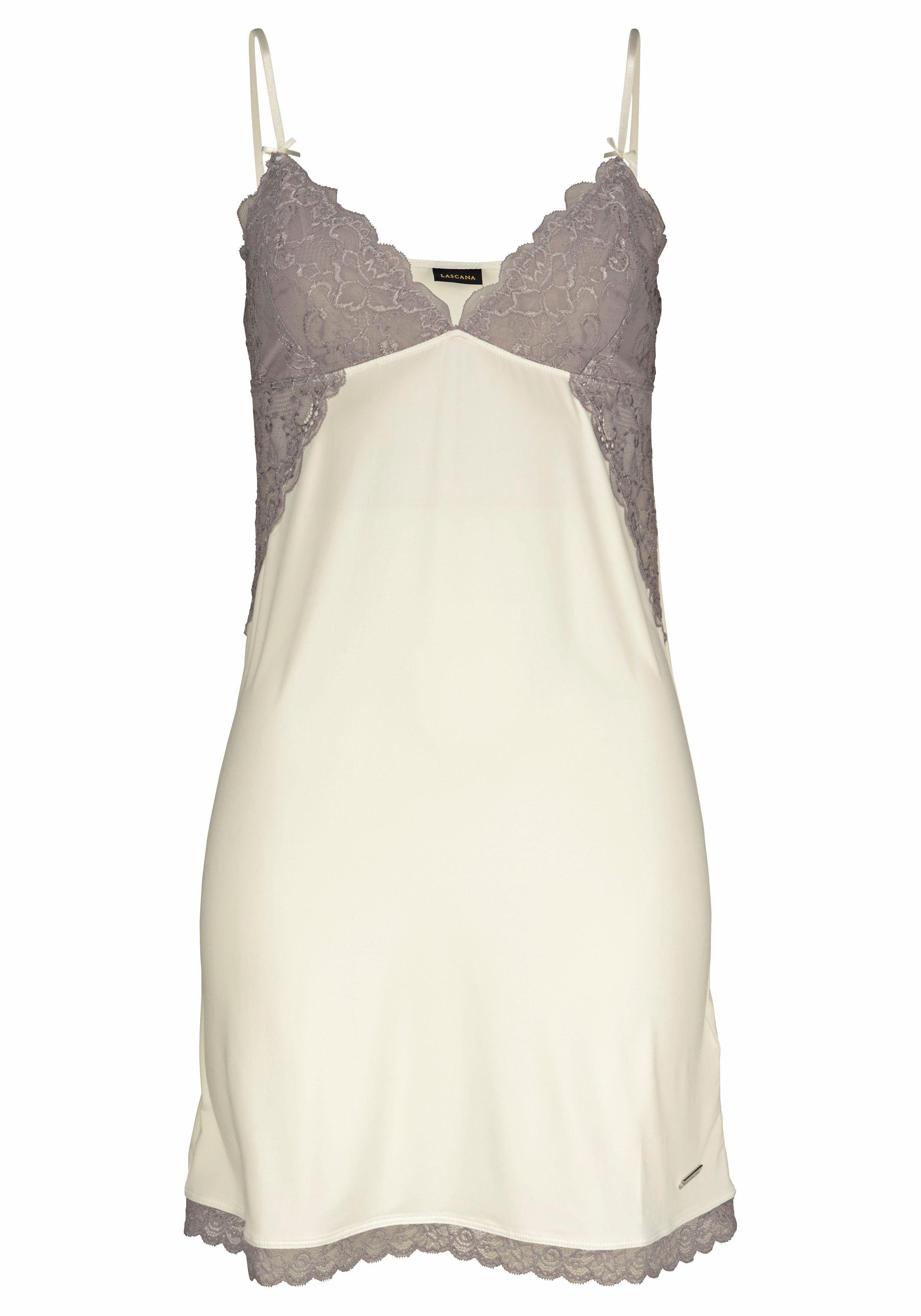 LASCANA Negligé mit unterlegten Cups aus Spitze. € 32,99