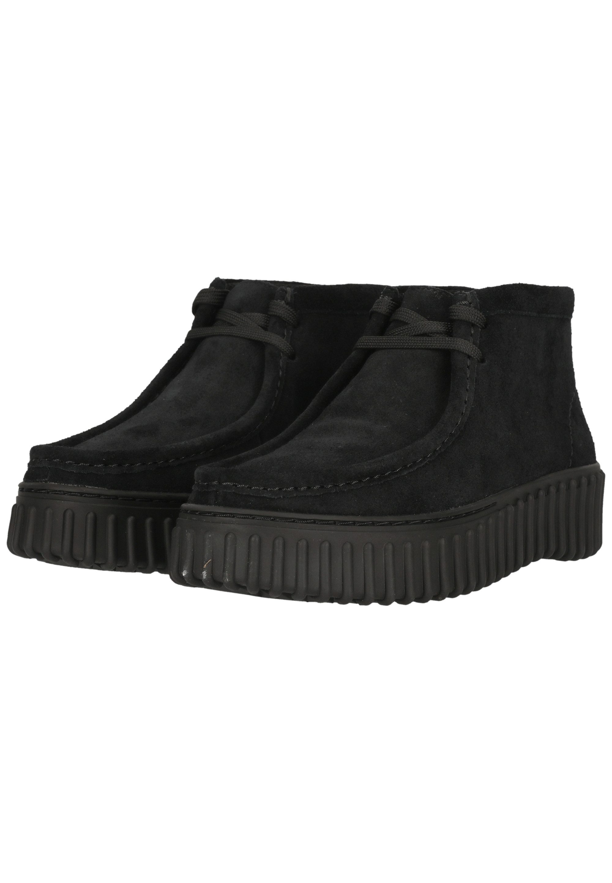 Clarks Torhill Moss Black Schnürschuh mit markanter, gerippter Sohle