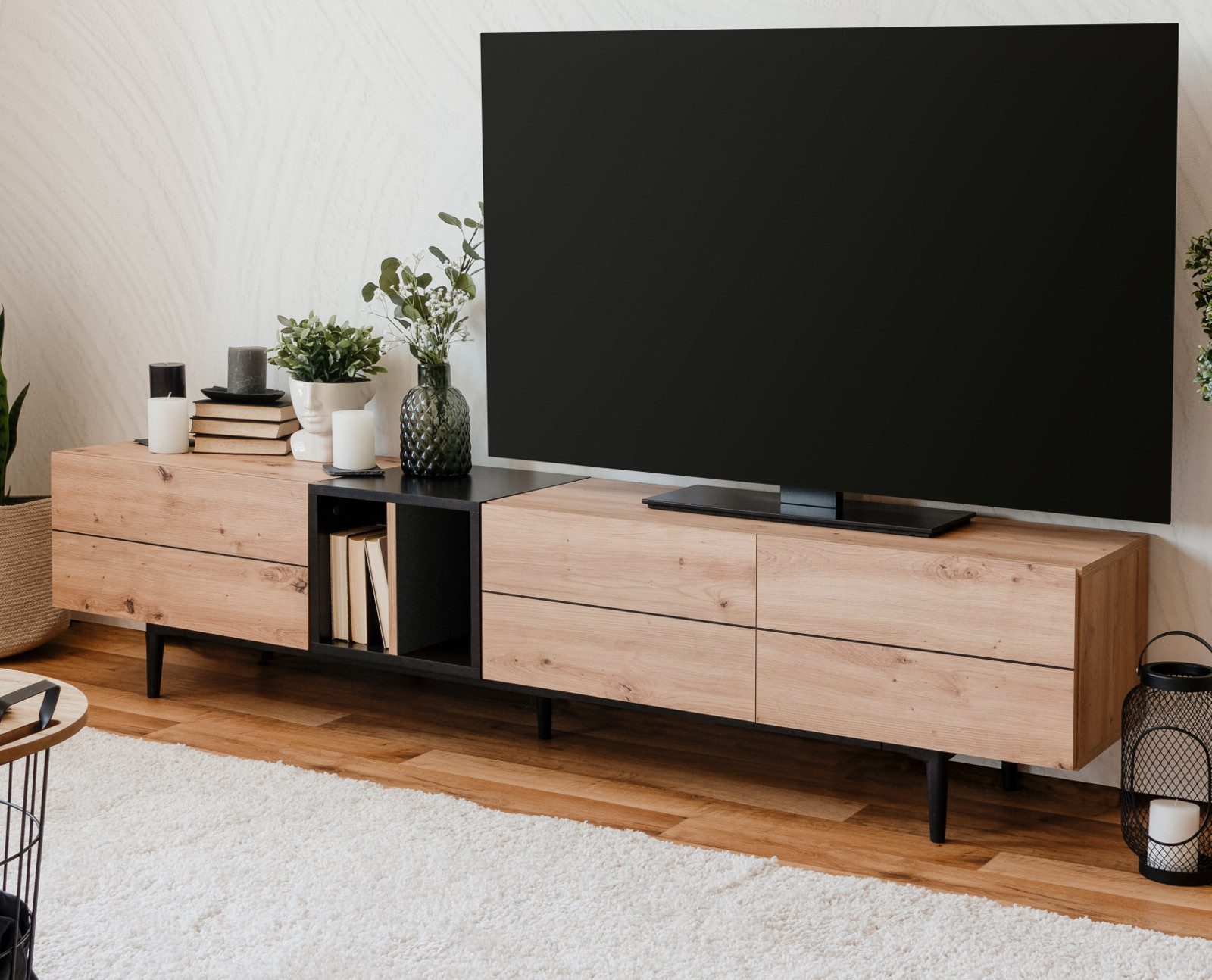 Furn.Design Lowboard Liam (TV Unterteil in Eiche Artisan und schwarz, Breite 195 cm), Viel Stauraum