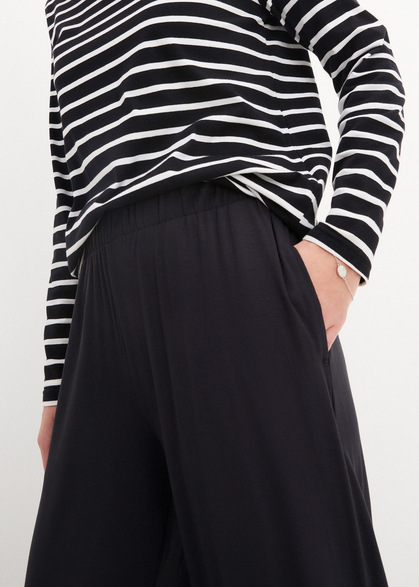 bonprix Jerseyhose (Packung, 2-tlg., 2) 7/8- Shirthose, High-Waist, 2er-Pack