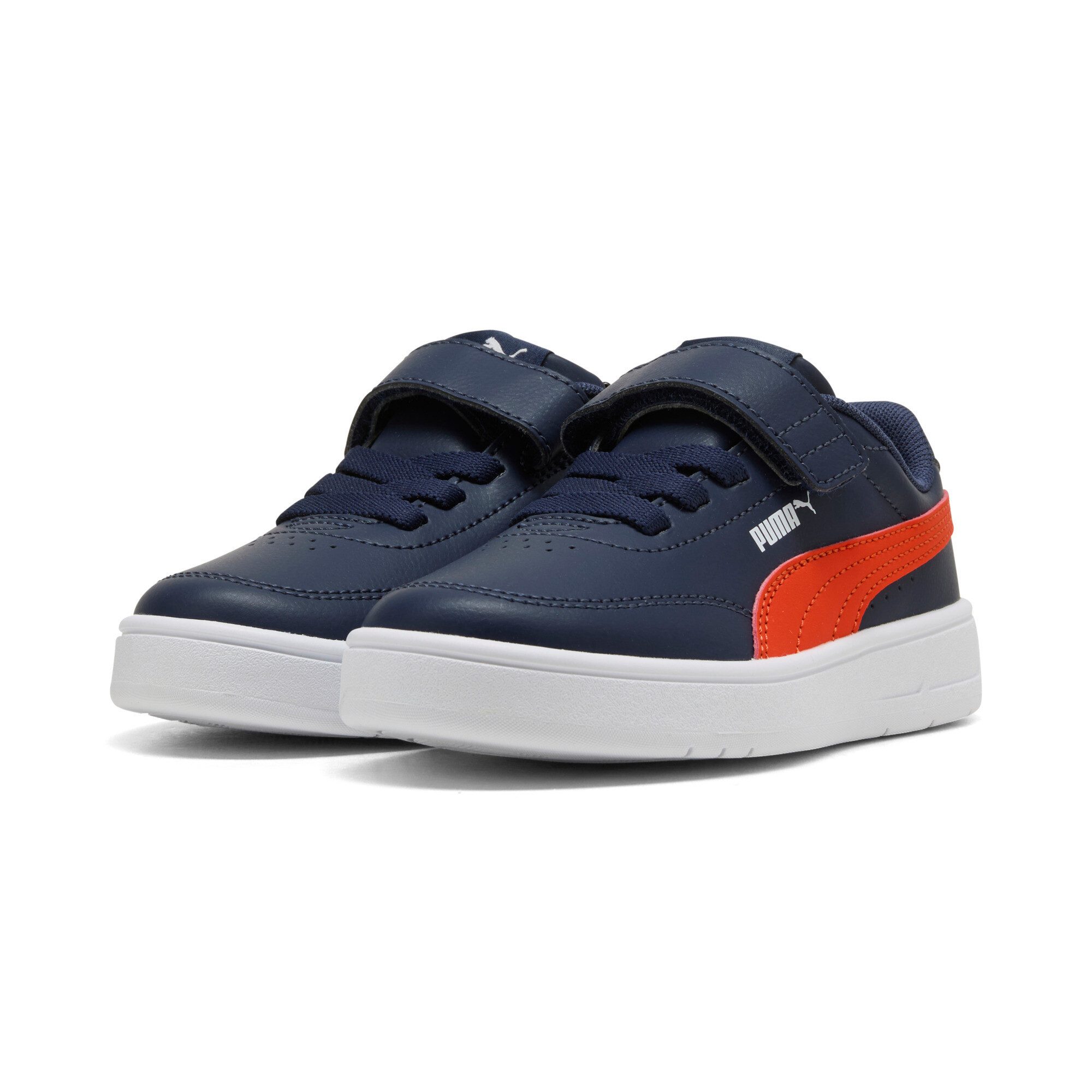 PUMA COURT CLASSIC CLEAN AC PS Sneaker (für Kinder) für sportliche Aktivitäten und Streetwear, mit SOFTFOAM+ Dämpfung