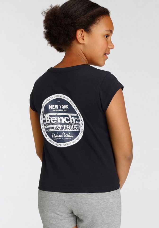 Bench. T-Shirt Urban Vibes kurze grade Form