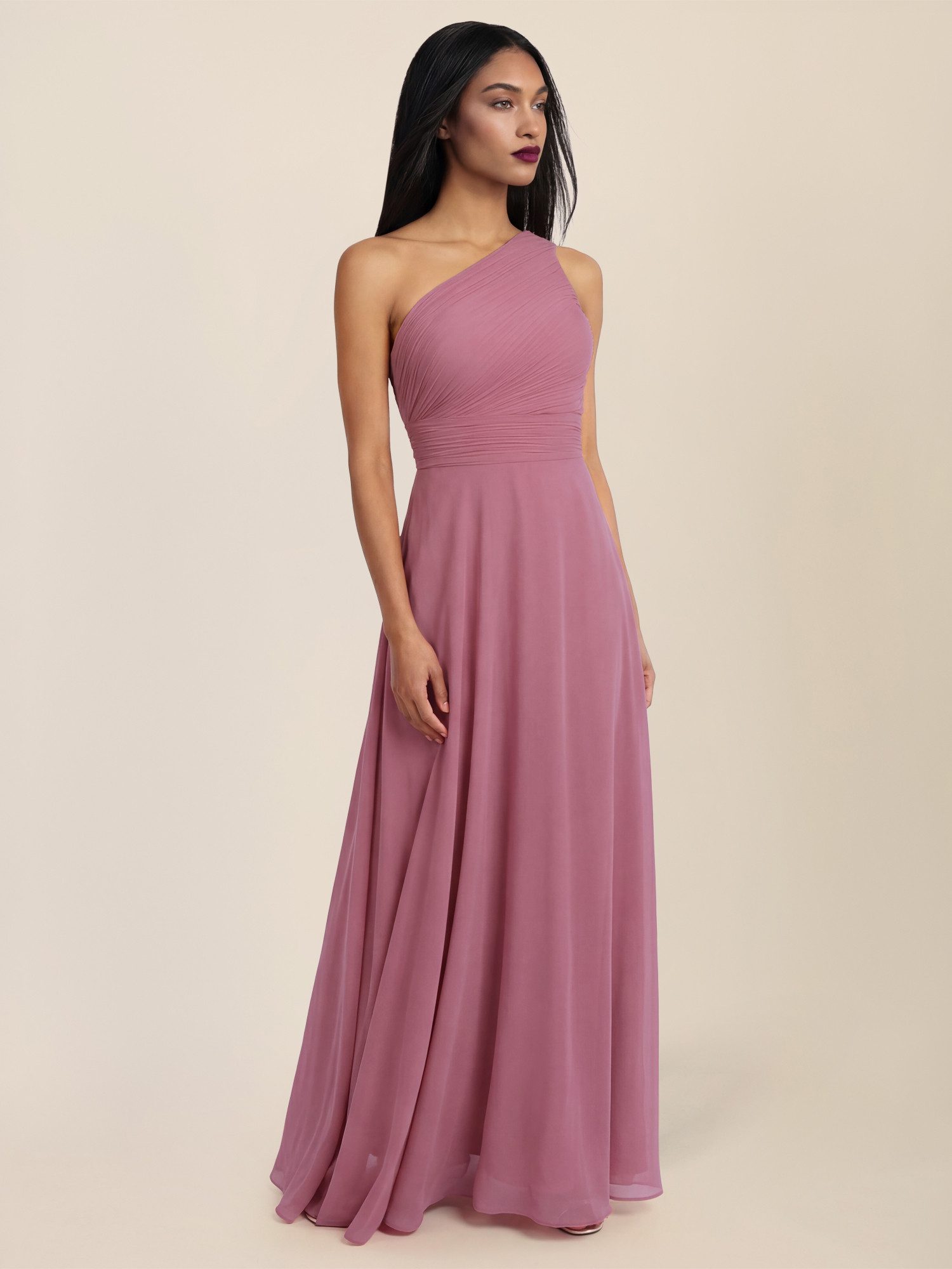 Apart Chiffonkleid mit One-Shoulder-Design