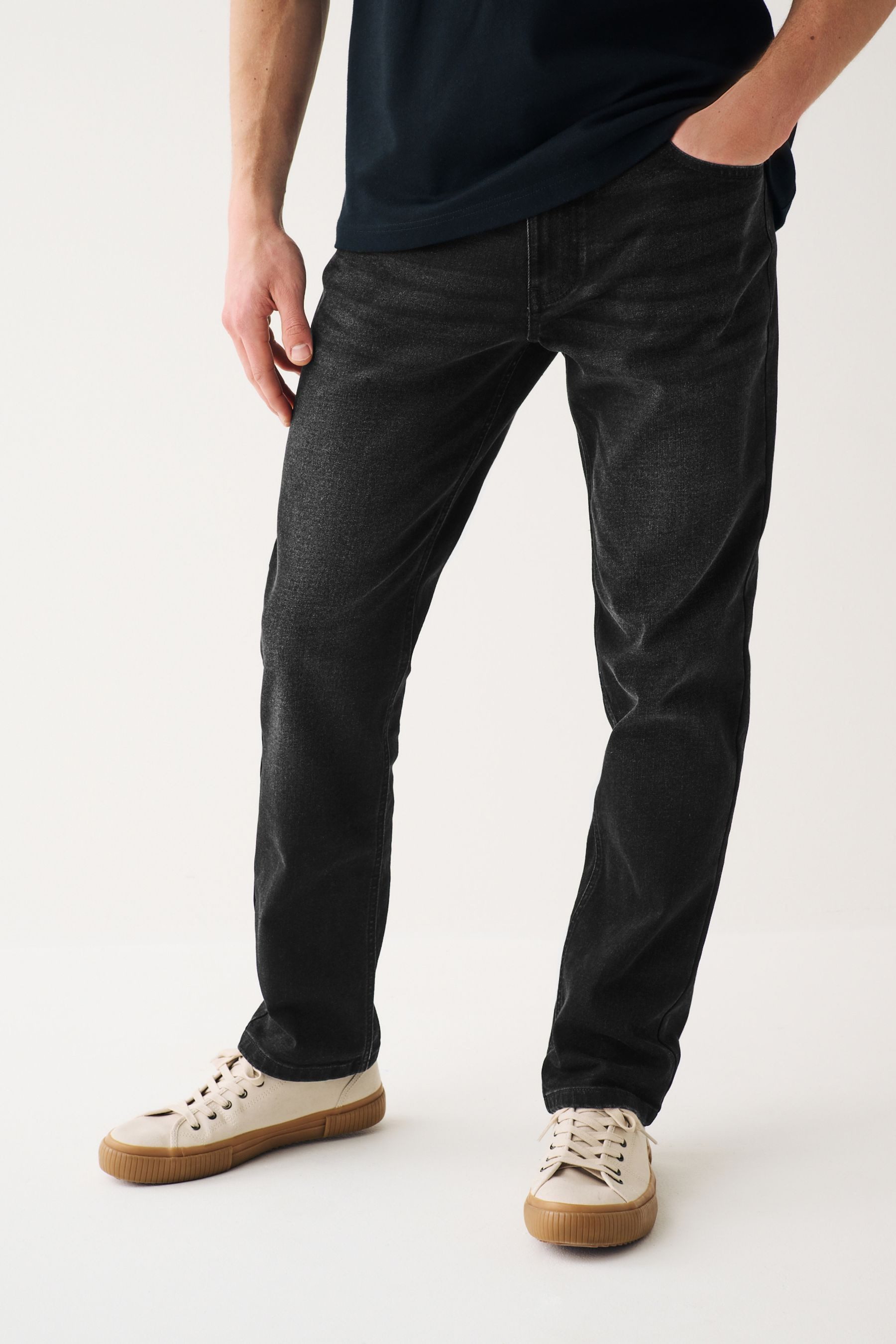 Next Slim-fit-Jeans Essential Slim Fit Jeans mit Stretch (1-tlg)