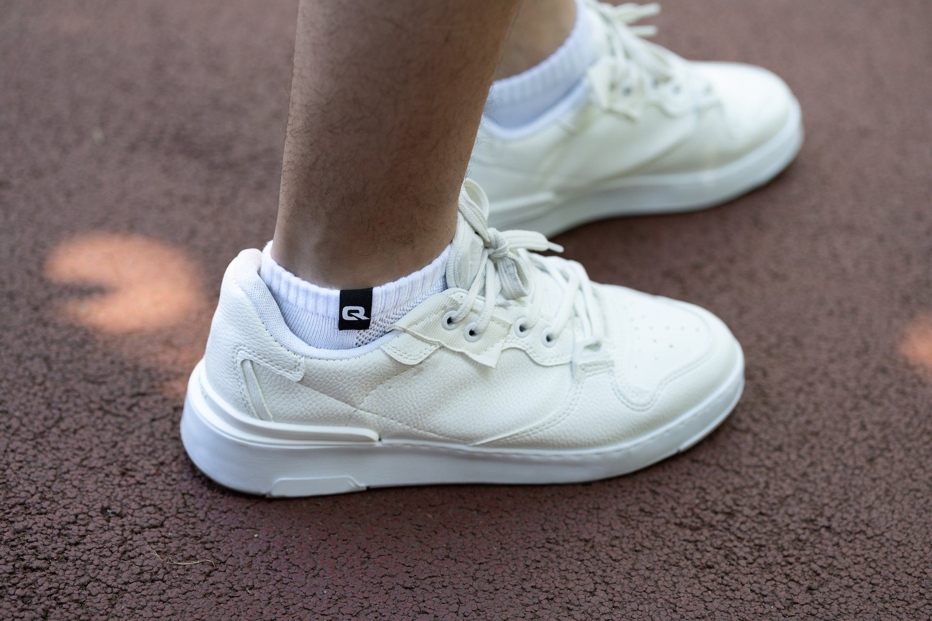 QSOCKS Sneakersocken Hochwertige Baumwolle gepolsterte (Packung, Paar) & Herren Damen Socken für und Zehen Sohle Qualität 6 Weiß