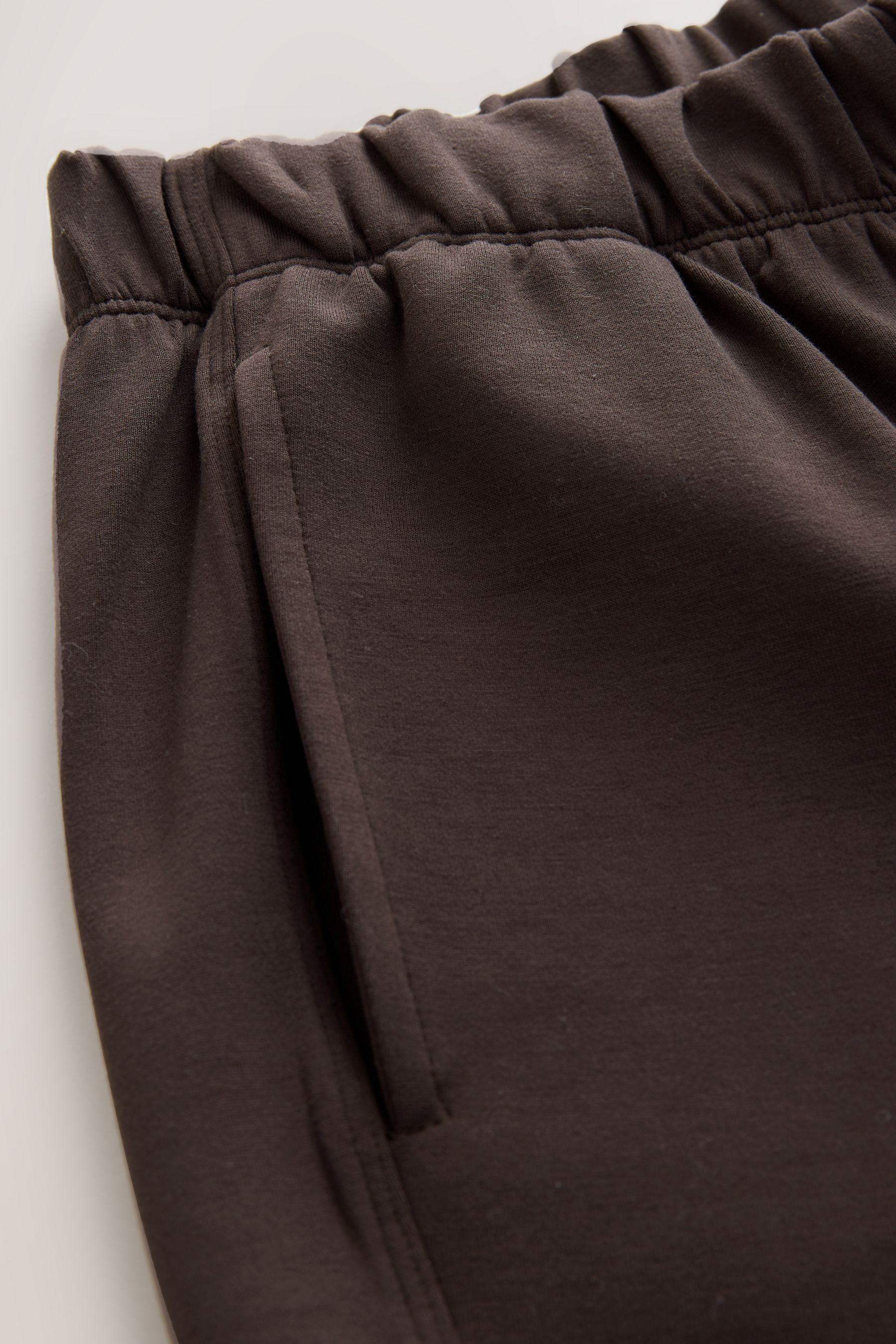 Next Jogginghose Premium Schwere Jogginghose im Barrel-Fit (1-tlg)