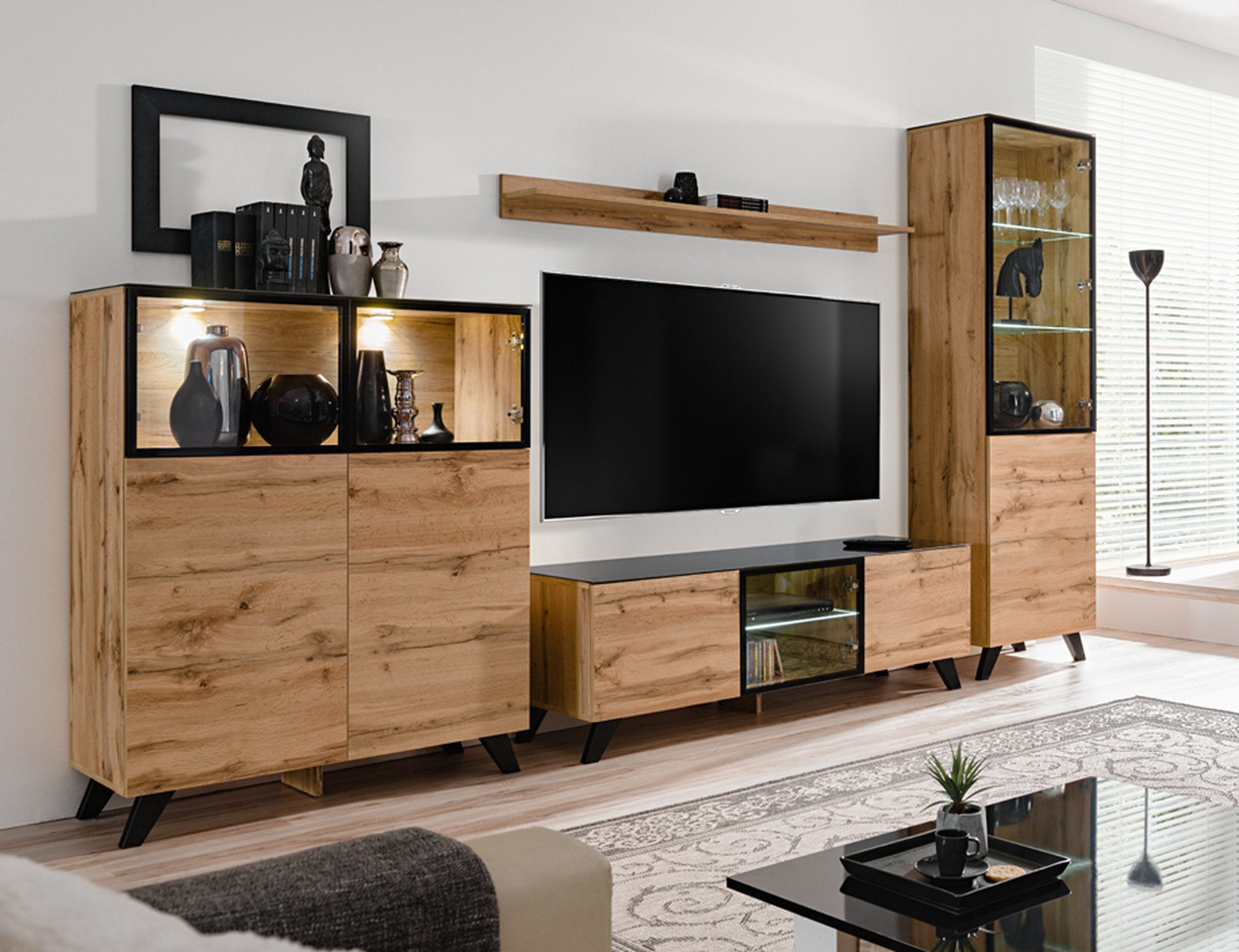 Raumhirsch Furniture Kommode Sideboard, Schrank, Wohnschrank, Anrichte (Maße: 150 x 40 x 100 cm (3 Türen, Einfache Montage), LED-Beleuchtung, Glasfronten, Schwarze trapezförmige Füße, Holzoptik