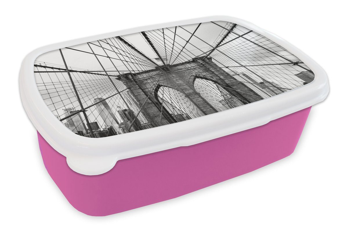 MuchoWow Lunchbox Brücke - Architektur - Schwarz - Weiß - USA, Kunststoff, (2-tlg), Brotbox für Erwachsene, Brotdose Kinder, Snackbox, Mädchen, Kunststoff rosa