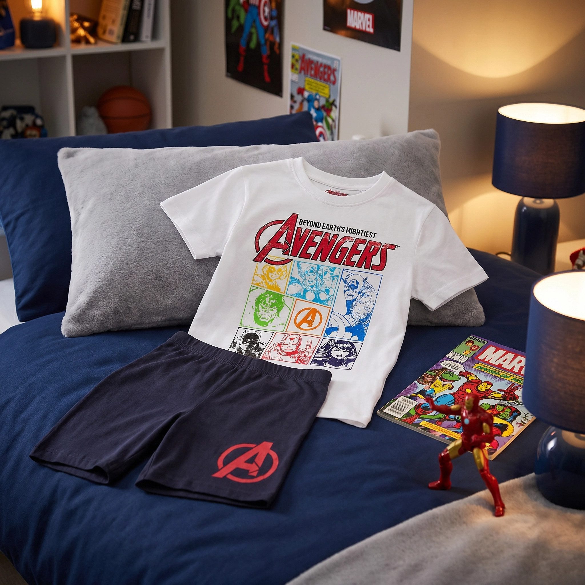 MARVEL Schlafanzug Marvel Avengers Kinder Schlafanzug Pyjama kurz Shirt Shorts Gr. 98-128