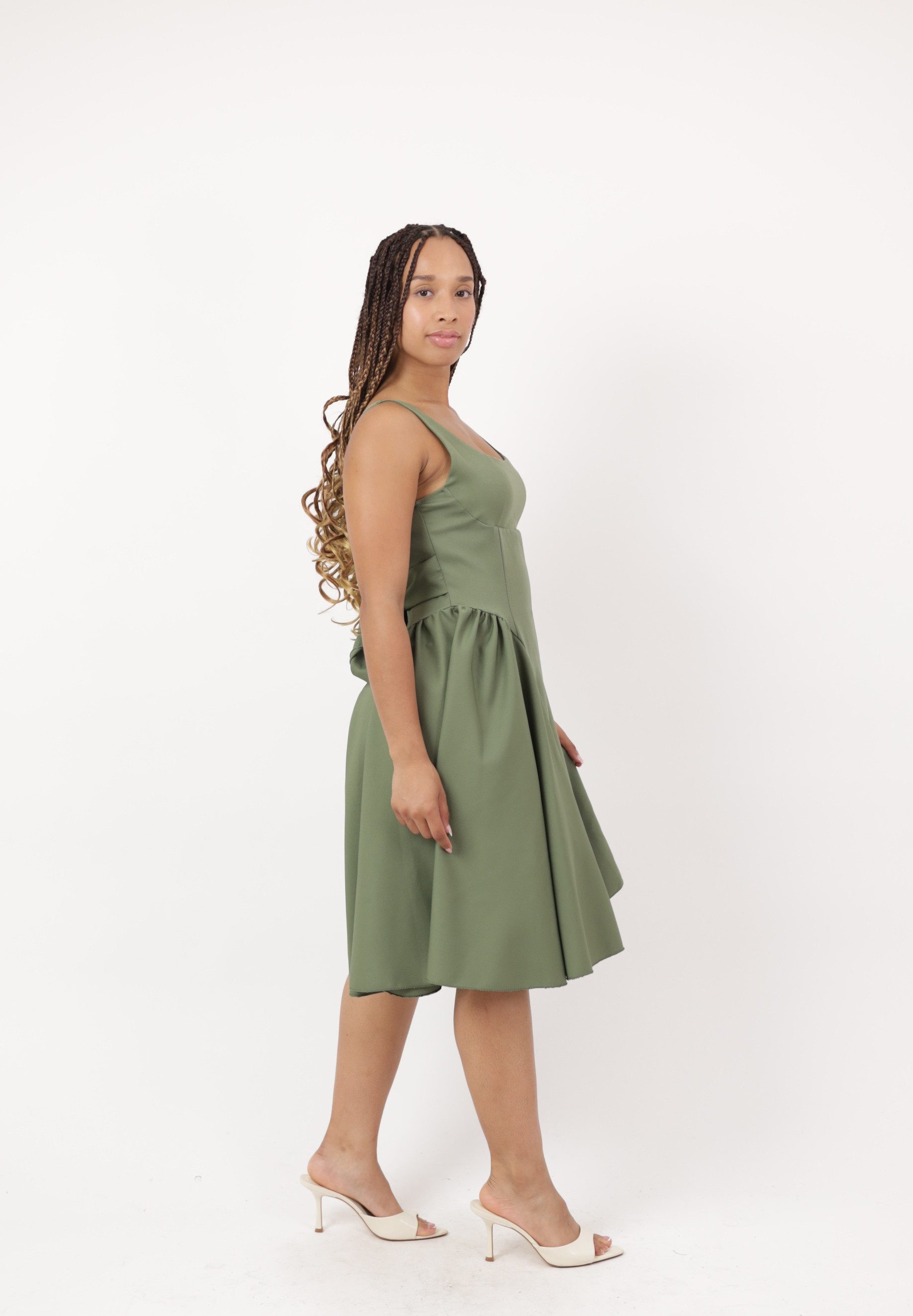 Elara Midikleid Midikleid