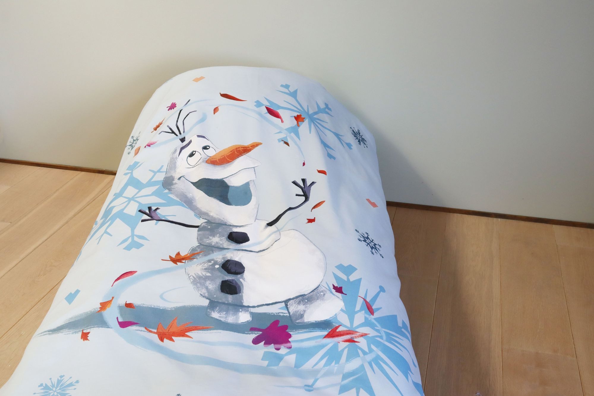BrandMac Kinderbettwäsche Disney Frozen Eiskönigin Bettwäsche Olaf Anna Elsa 135x200cm, 2 teilig, Langlebig