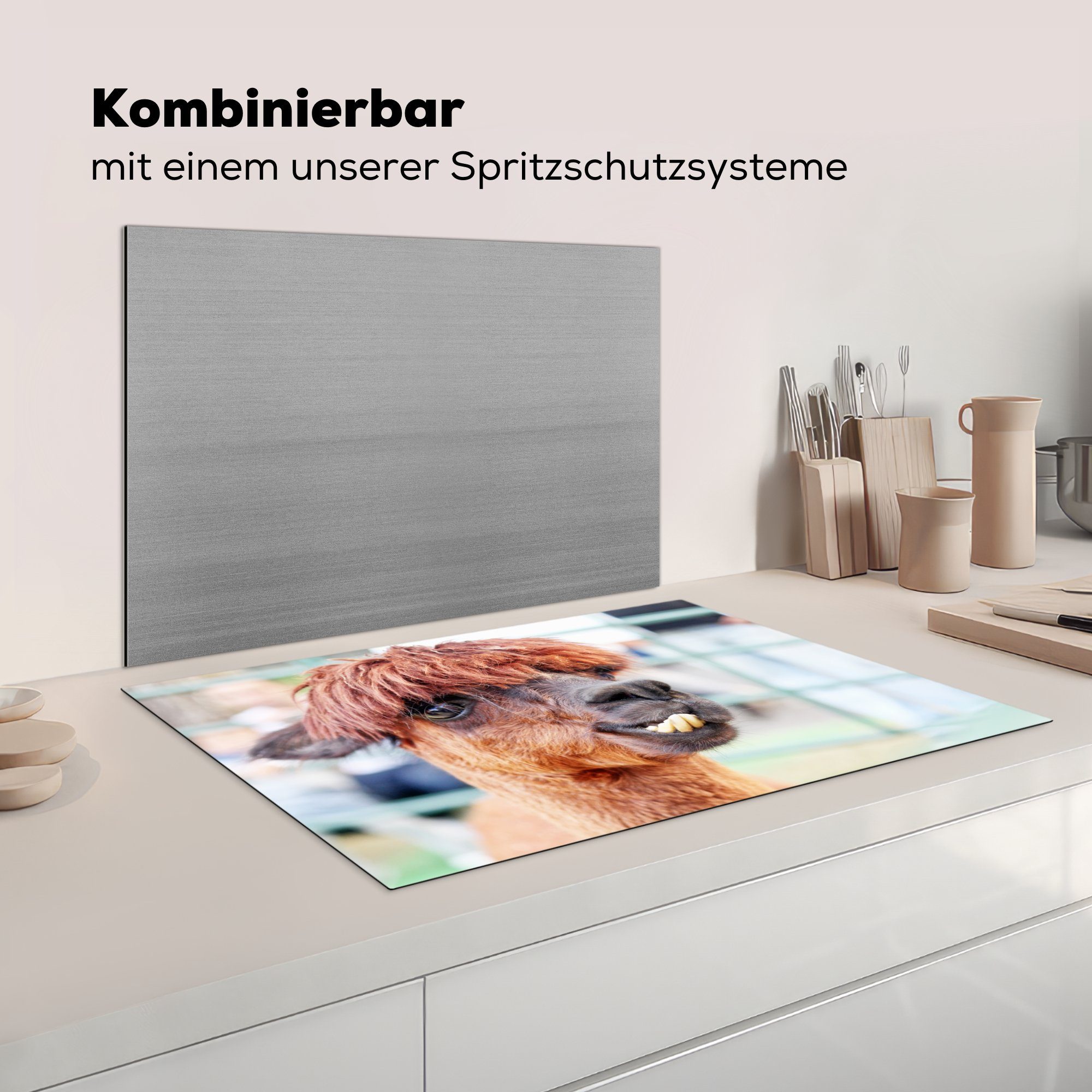 Herdblende-/Abdeckplatte (1 Lama Induktionskochfeld MuchoWow cm, - Zähne, tlg), Fell Vinyl, 81x52 küche, die für Schutz Ceranfeldabdeckung -