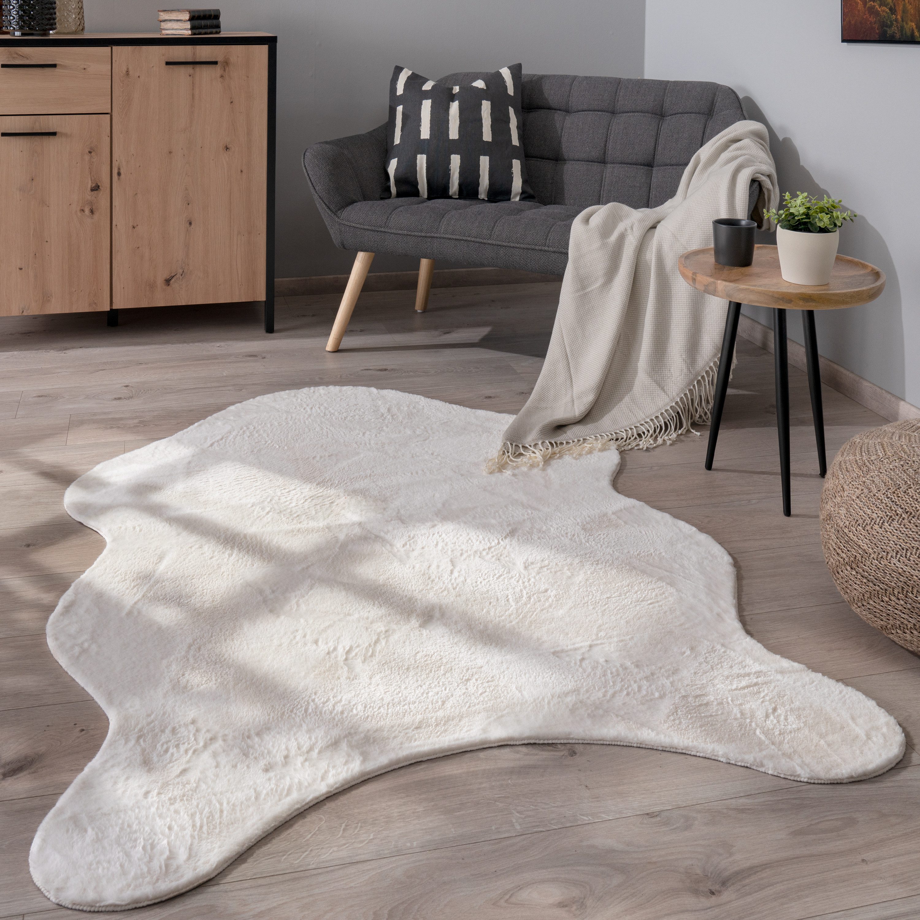 Paco Home Fellteppich Pelt 640, fellförmig, Höhe: 16 mm, Kunstfell, Uni Far günstig online kaufen
