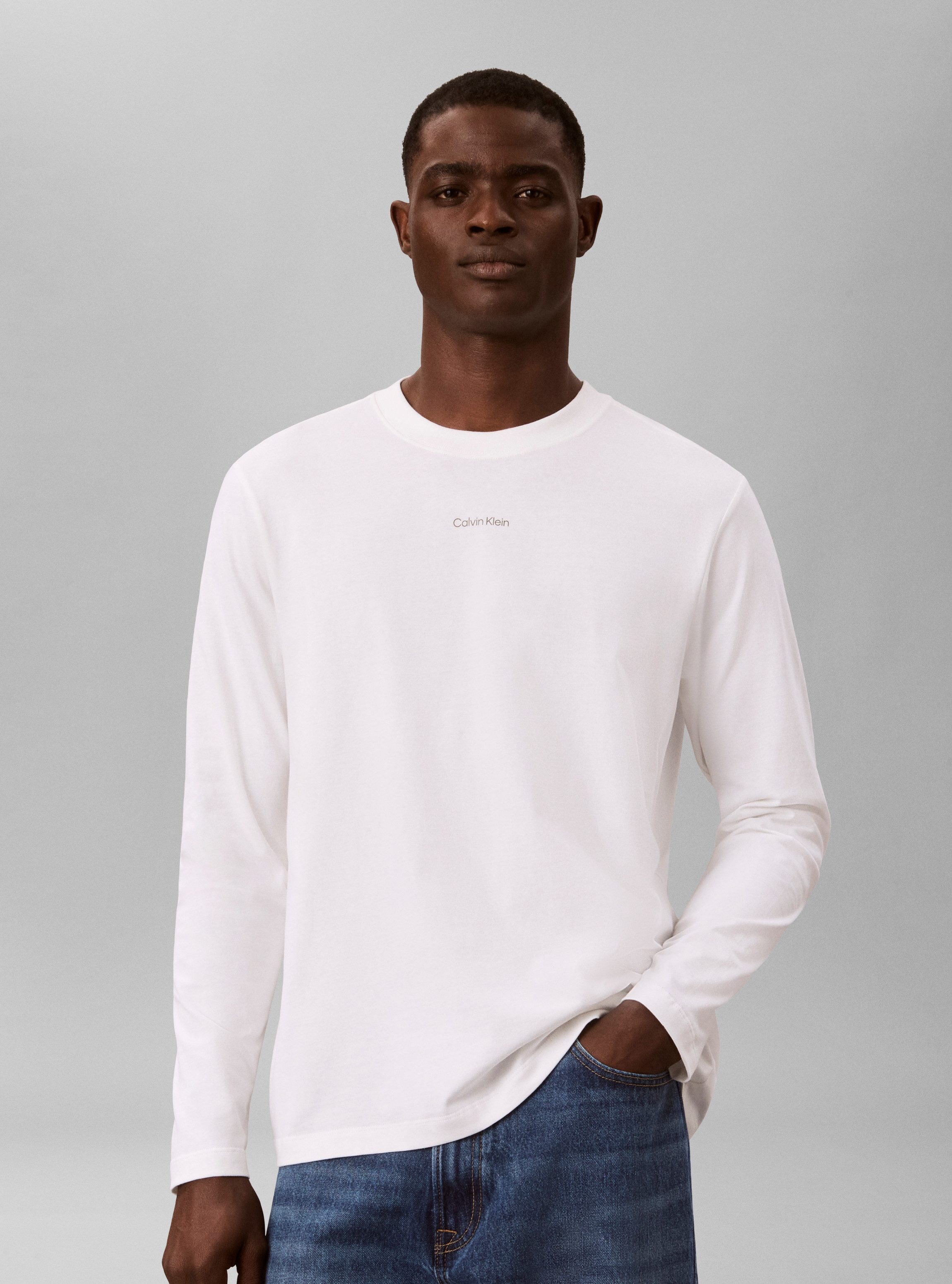 Calvin Klein Jeans Langarmshirt EASY 20S RETRO CALVIN BACK Regular fit mit Markenprint