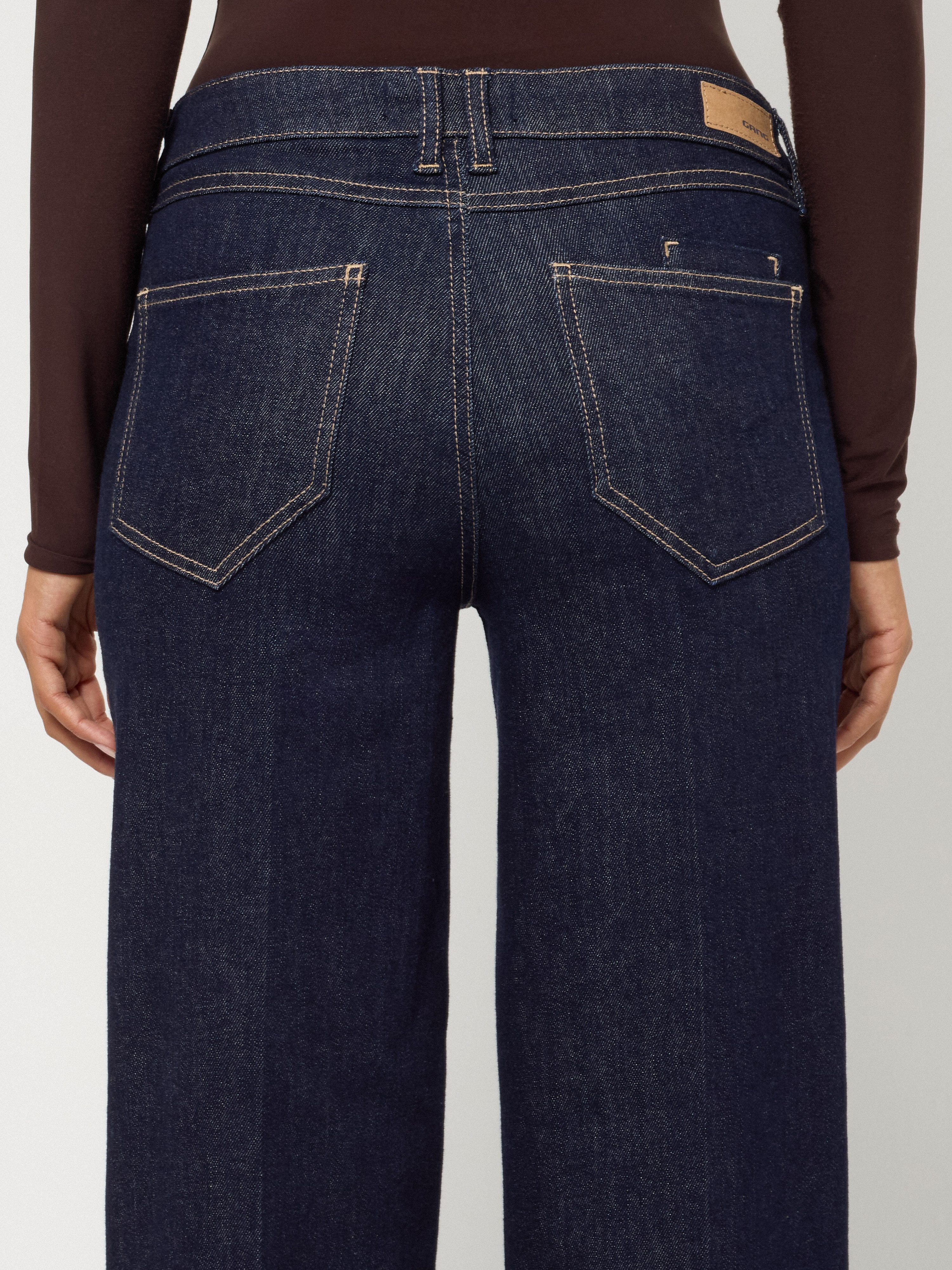 GANG Straight-Jeans 94RIVER mit zusätzlicher kleiner Gesäßtasche