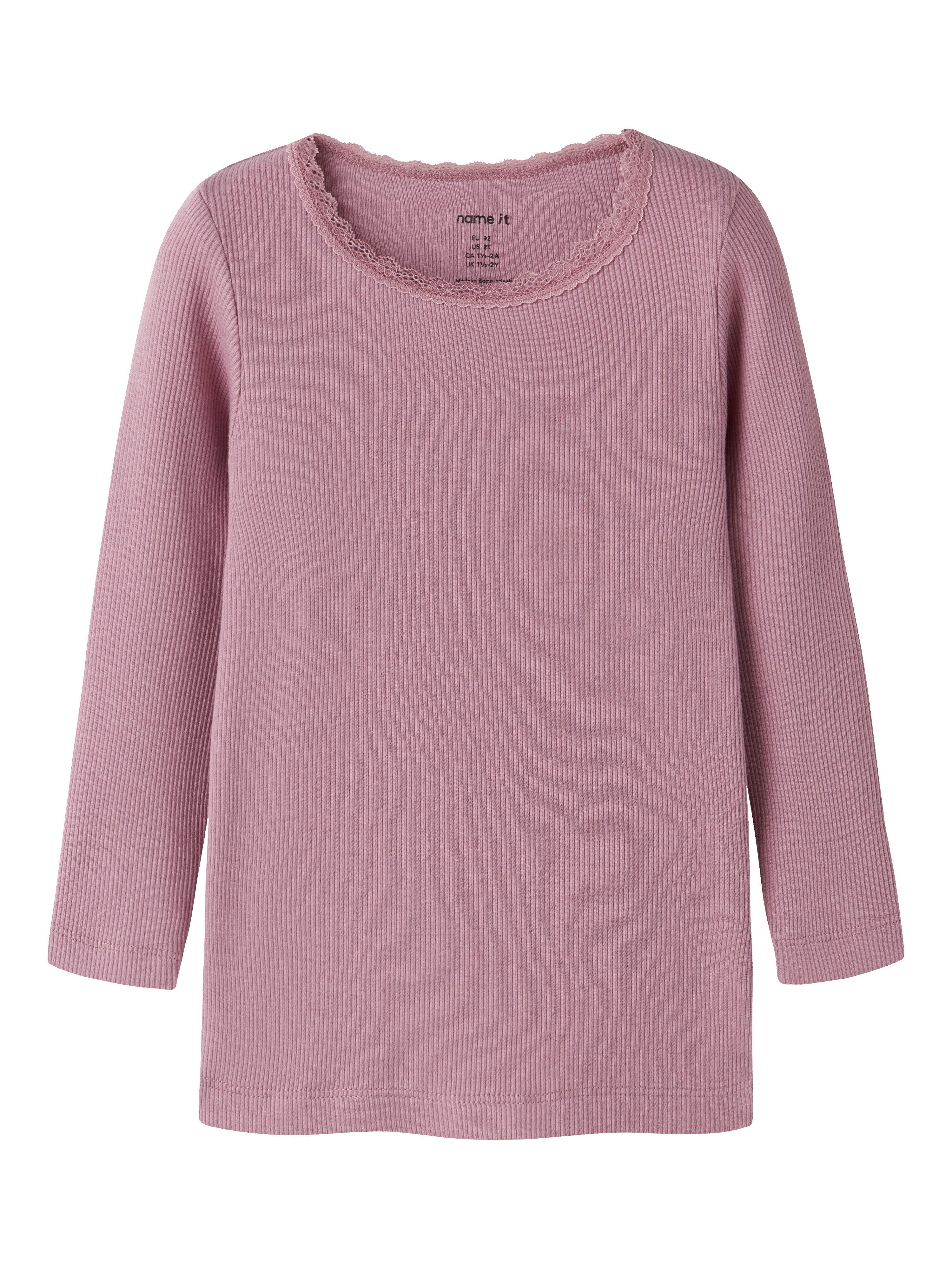 Name It Langarmshirt NMFKAB LS TOP NOOS in Feinripp und mit süßer Spitzenkante am Ausschnitt