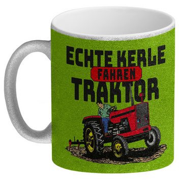 speecheese Tasse Echte Kerle fahren Traktor Glitzer-Kaffeebecher in grün