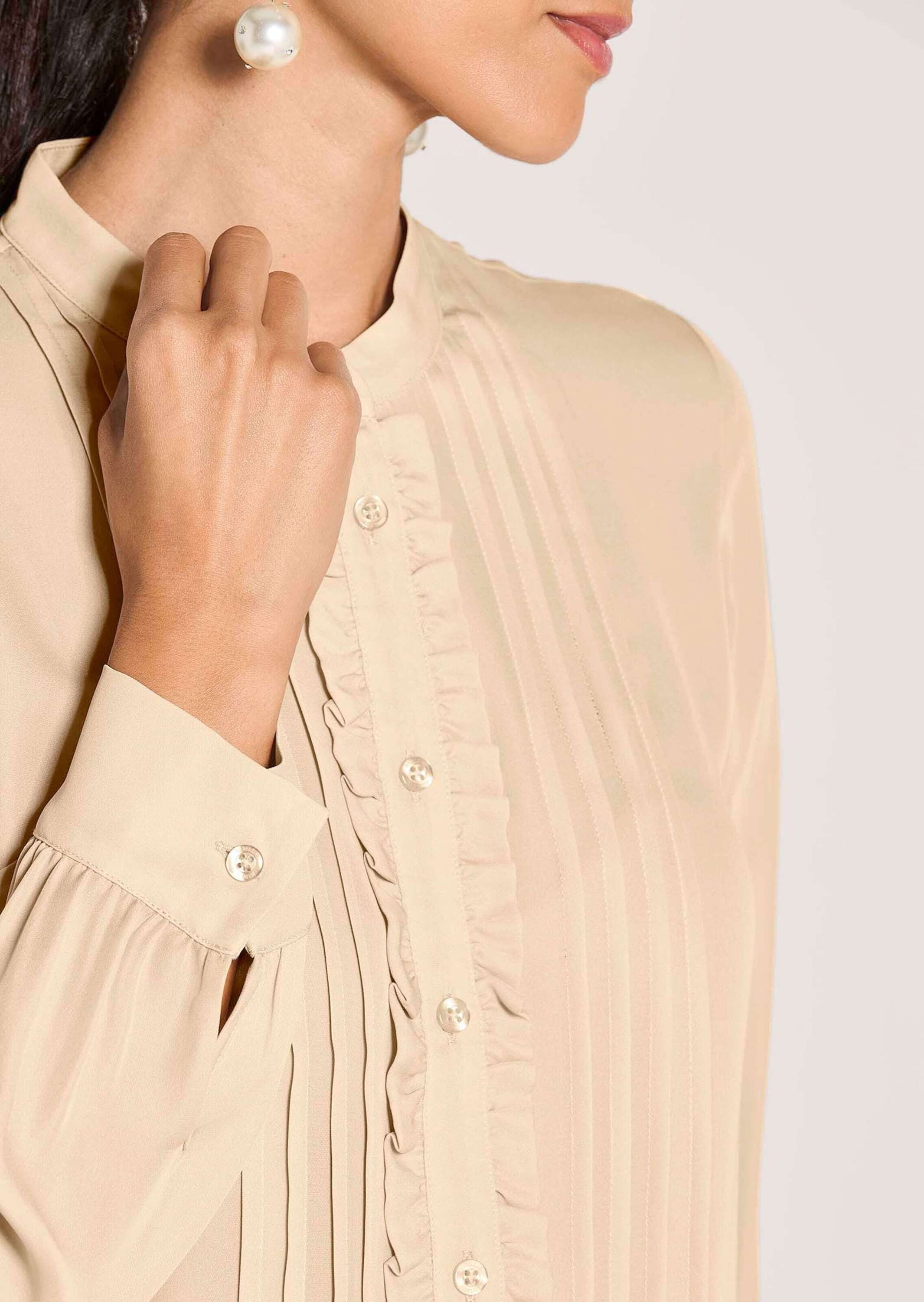 MADELEINE Langarmbluse Elegante Bluse mit Rüschen Mit Stehkragen, Knopfleiste und langen Ärmeln