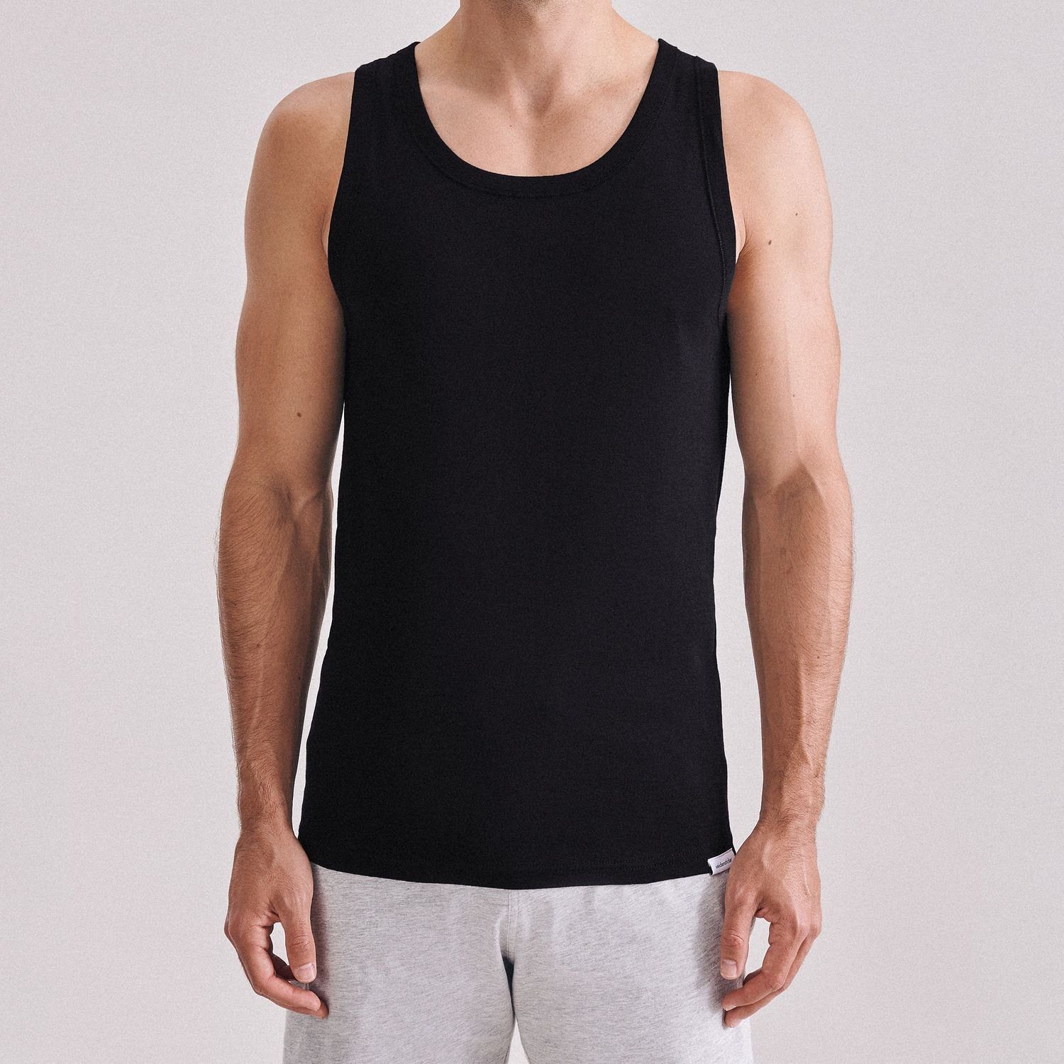 seidensticker Unterhemd Daywear (Mehrpack, 2-St., 2 Stück) feine Ripp-Qualität, mit verlängertem Rücken im 2er Pack Schwarz