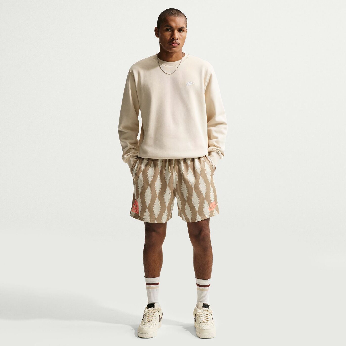 Nike Kurzarmshirt M NK CLUB BB CREW LT KHAKI/WHITE