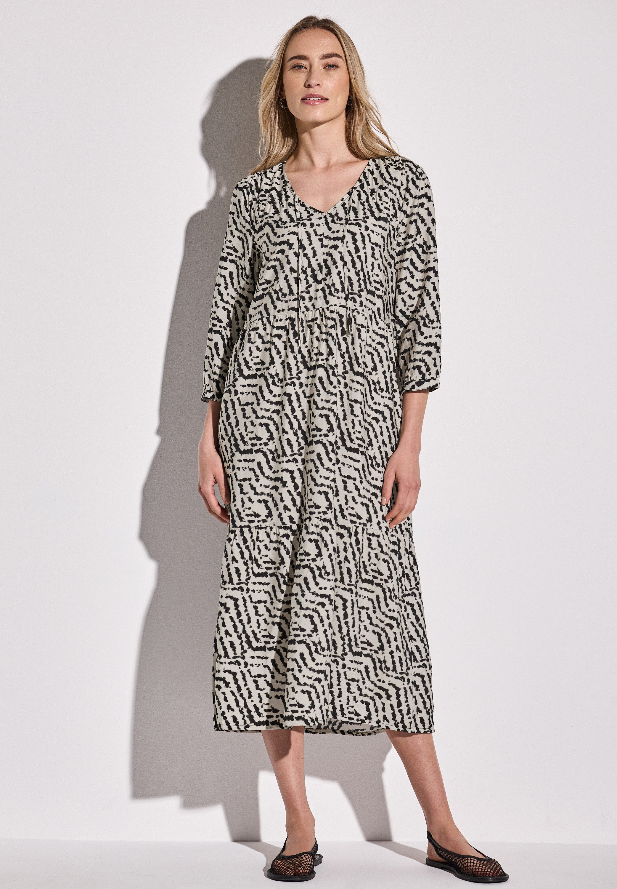 STREET ONE Midikleid mit grafischem Muster günstig online kaufen