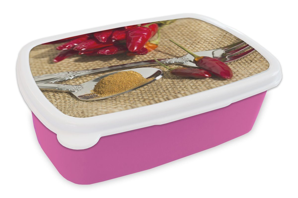 MuchoWow Lunchbox (2-tlg), Löffel, Kunststoff, Kunststoff Brotdose Snackbox, Mädchen, mit rosa Chili für auf einem Kinder, Erwachsene, Brotbox Cayennepfeffer
