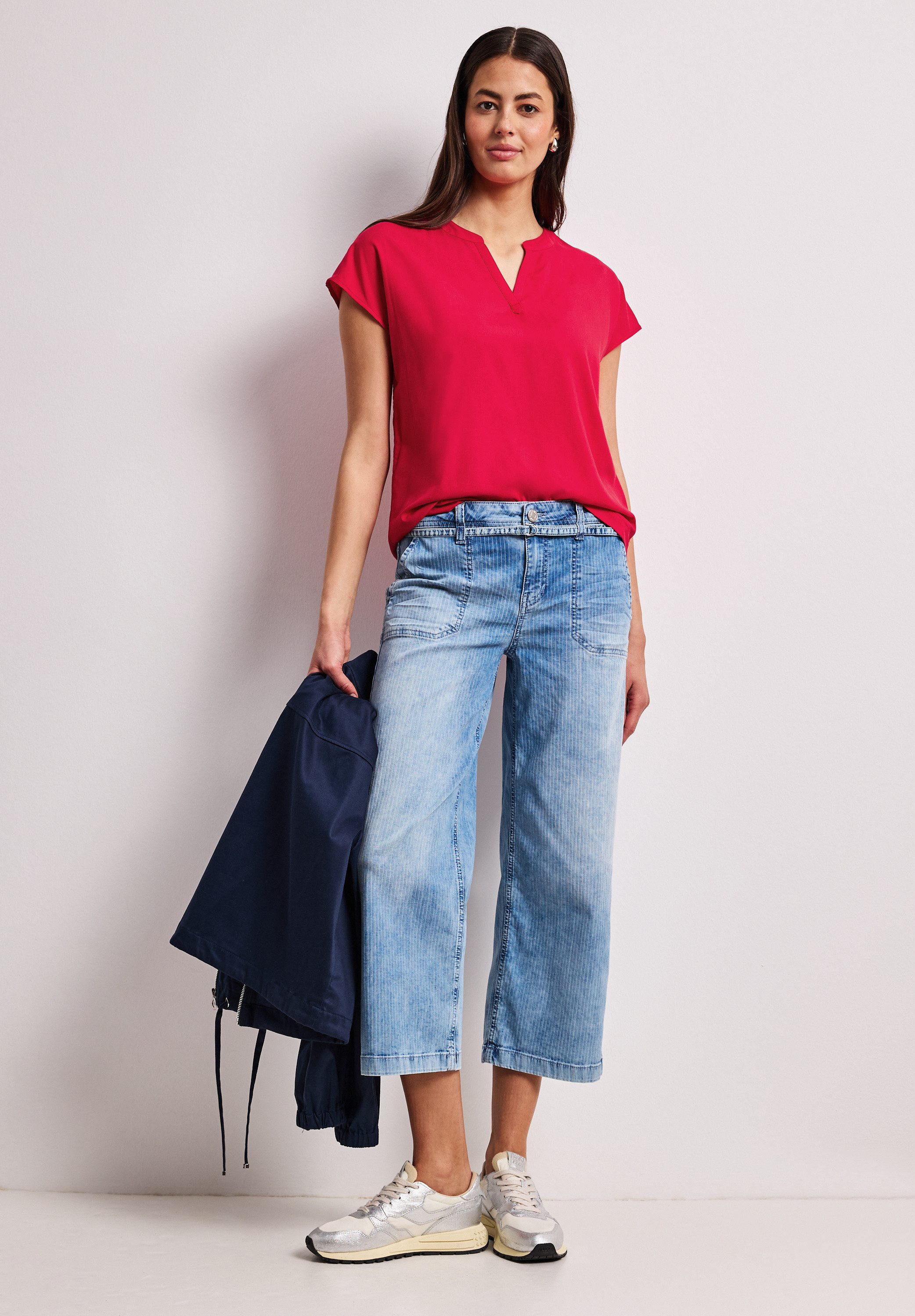 STREET ONE Kurzarmbluse mit geschlitztem Rundhalsausschnitt