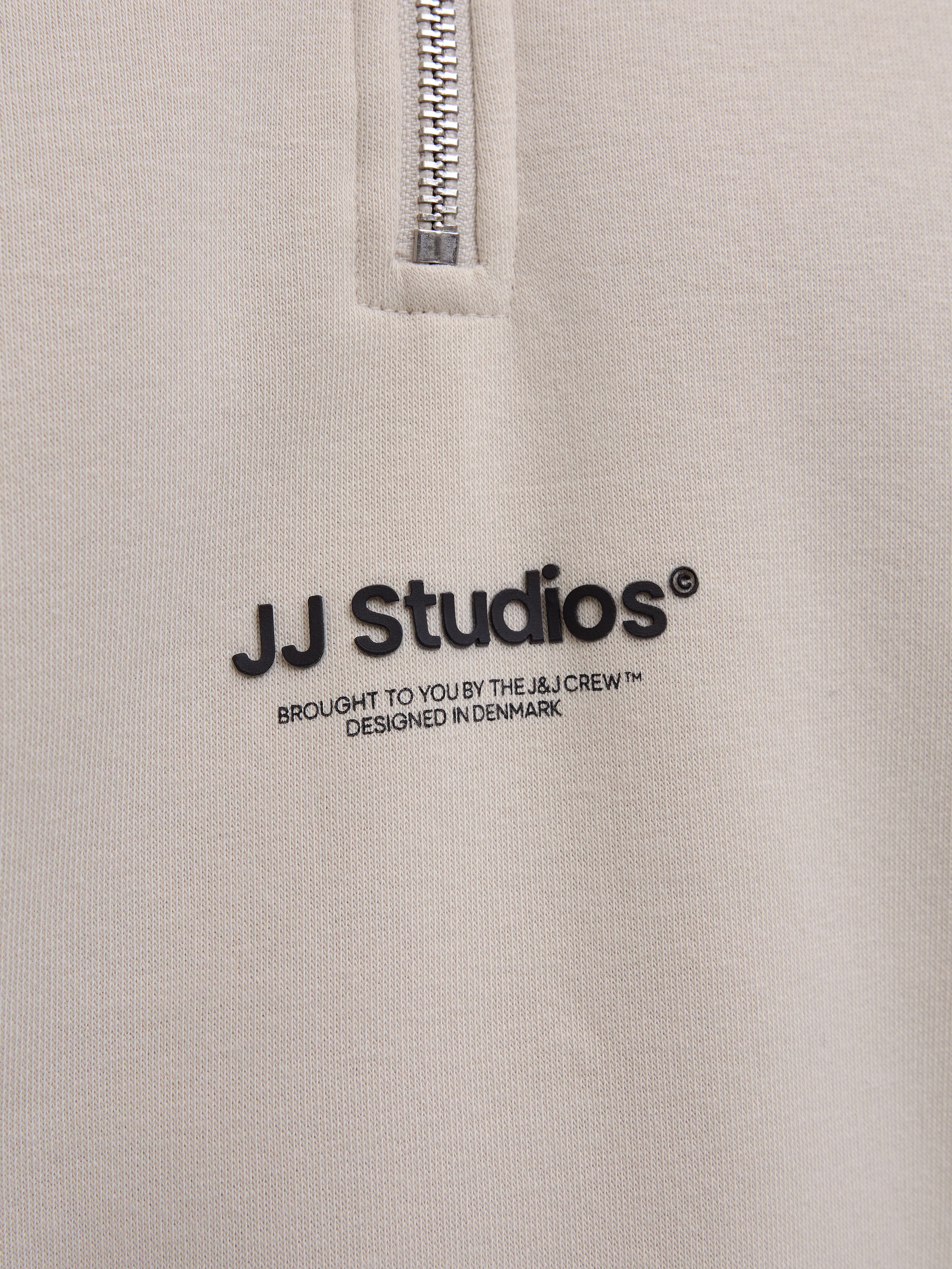 Jack & Jones Sweatshirt JJESOHO SWEAT QUARTER ZIP HN NOOS Baumwollmischung, relaxed fit
